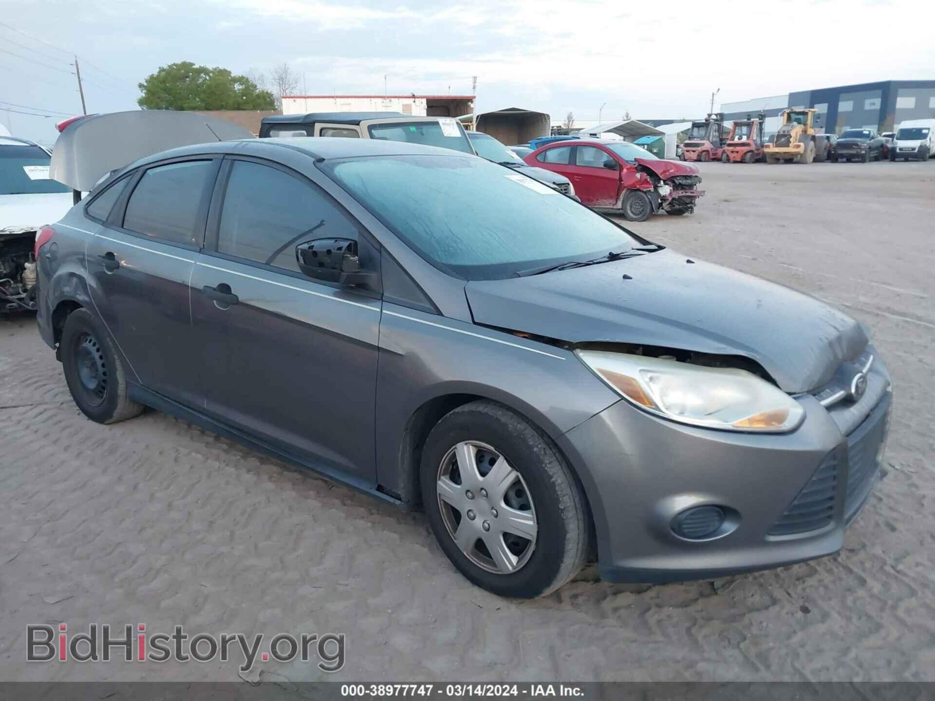 Фотография 1FAHP3E20CL473464 - FORD FOCUS 2012