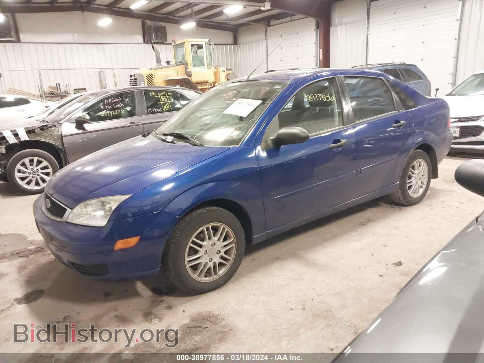 2006 FORD FOCUS - VIN: 1FAFP34N16W155357 - Фото 2