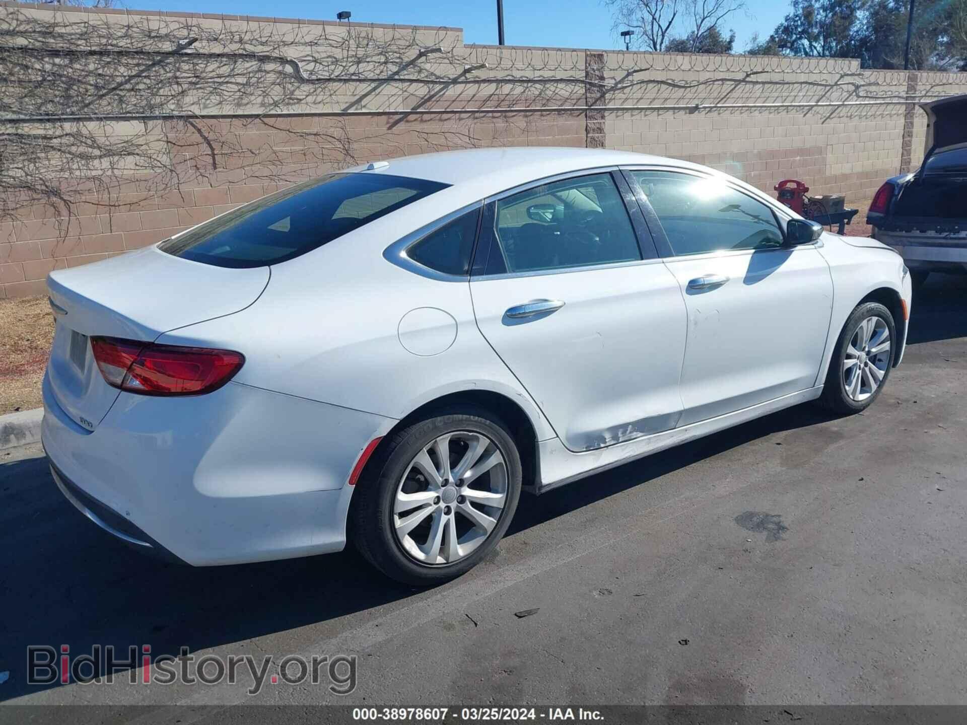 2016 CHRYSLER 200 - VIN: 1C3CCCAB7GN160562 - Фото 4