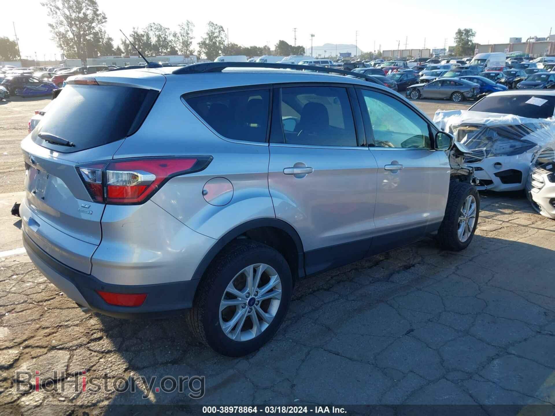 2017 FORD ESCAPE - VIN: 1FMCU0GD2HUB61010 - Photo 4
