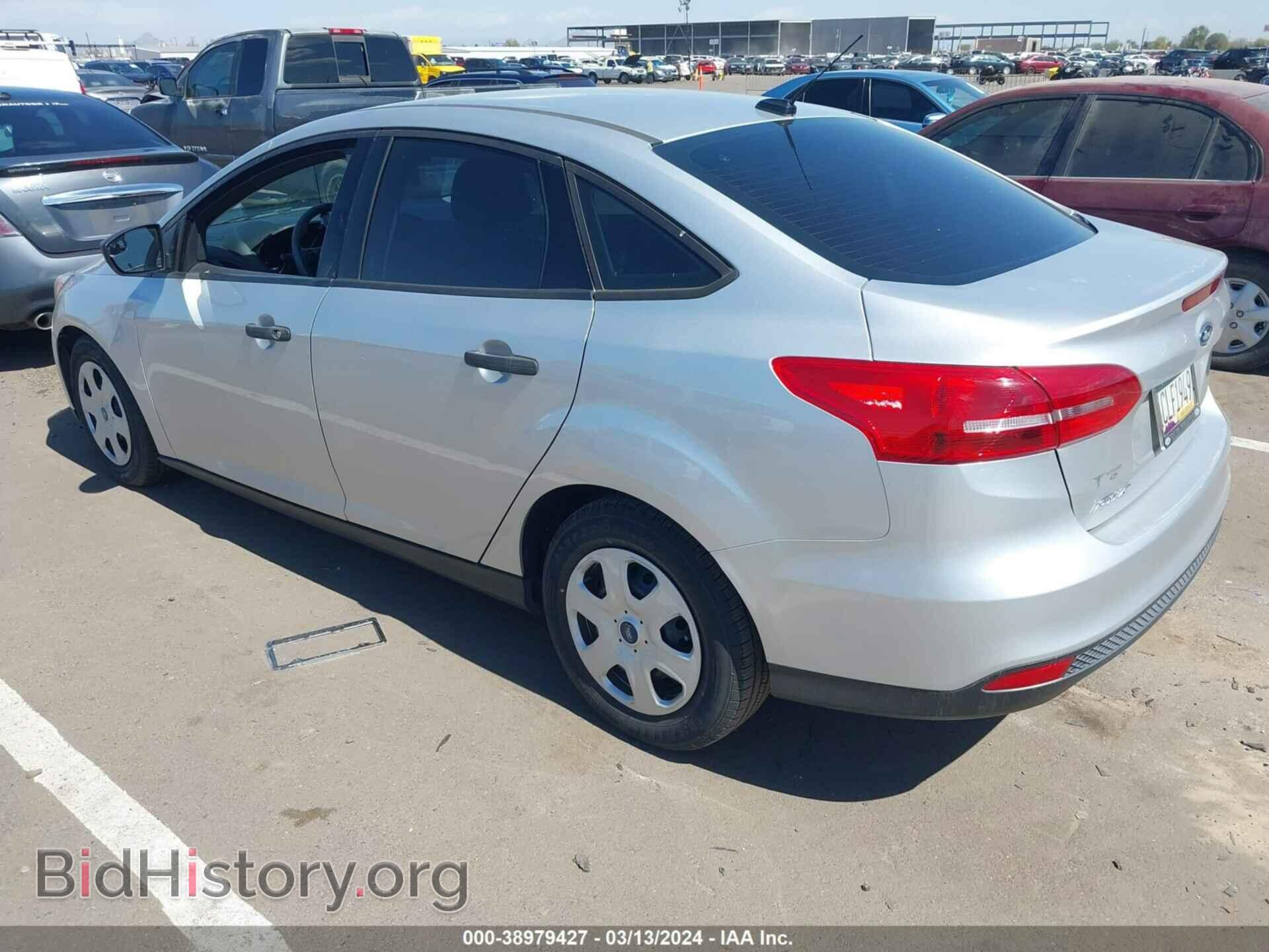 2018 FORD FOCUS - VIN: 1FADP3E25JL230700 - Фото 3