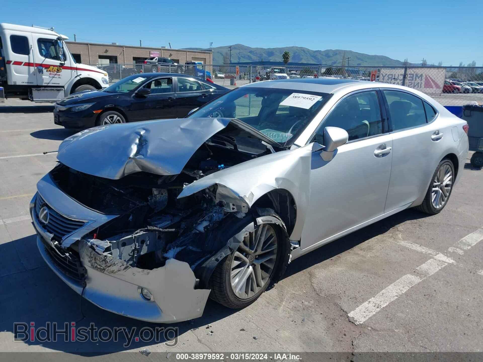 2014 LEXUS ES 350 - VIN: JTHBK1GG4E2107073 - Фото 2