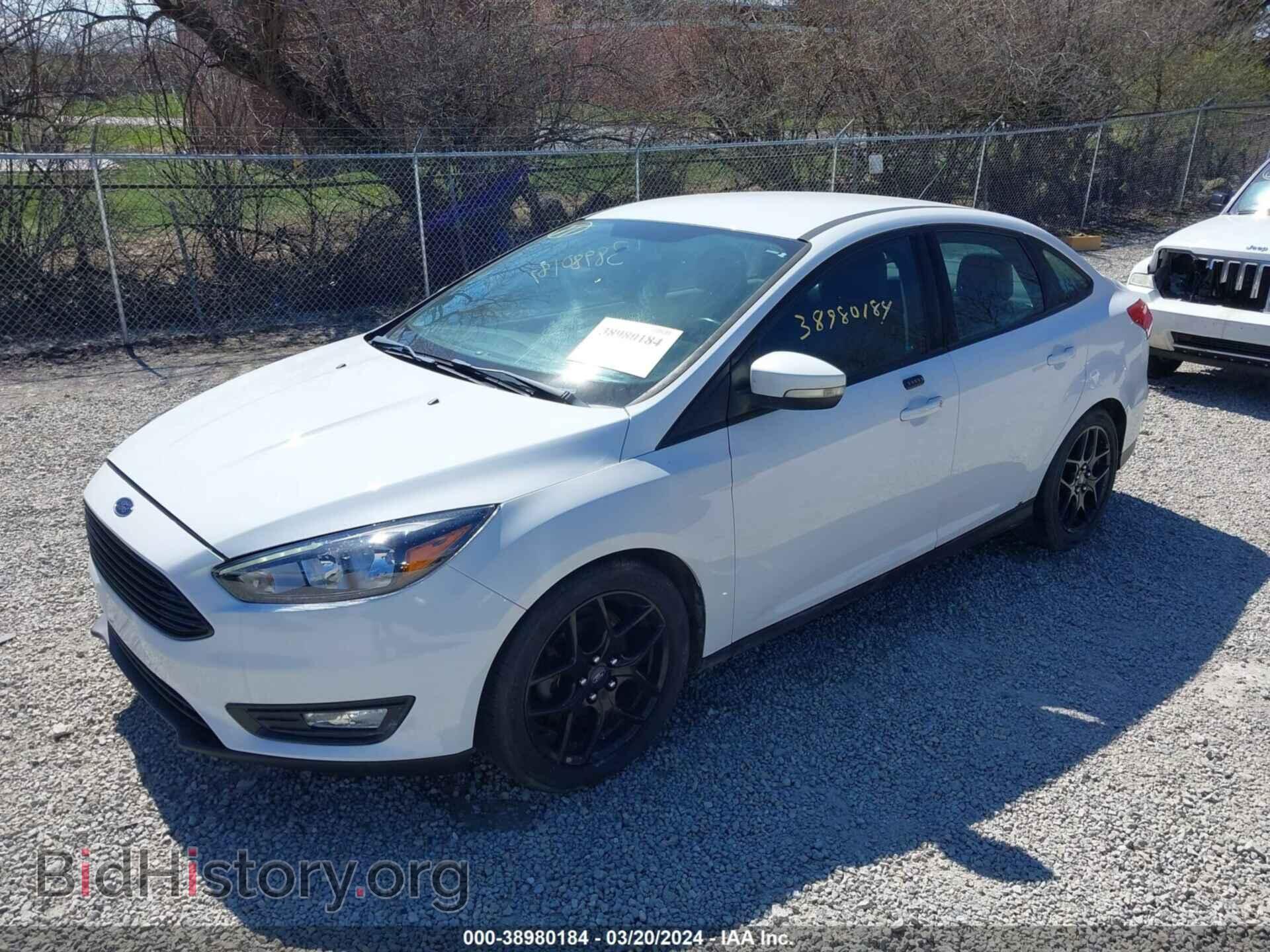 2016 FORD FOCUS - VIN: 1FADP3FE8GL257603 - Фото 2