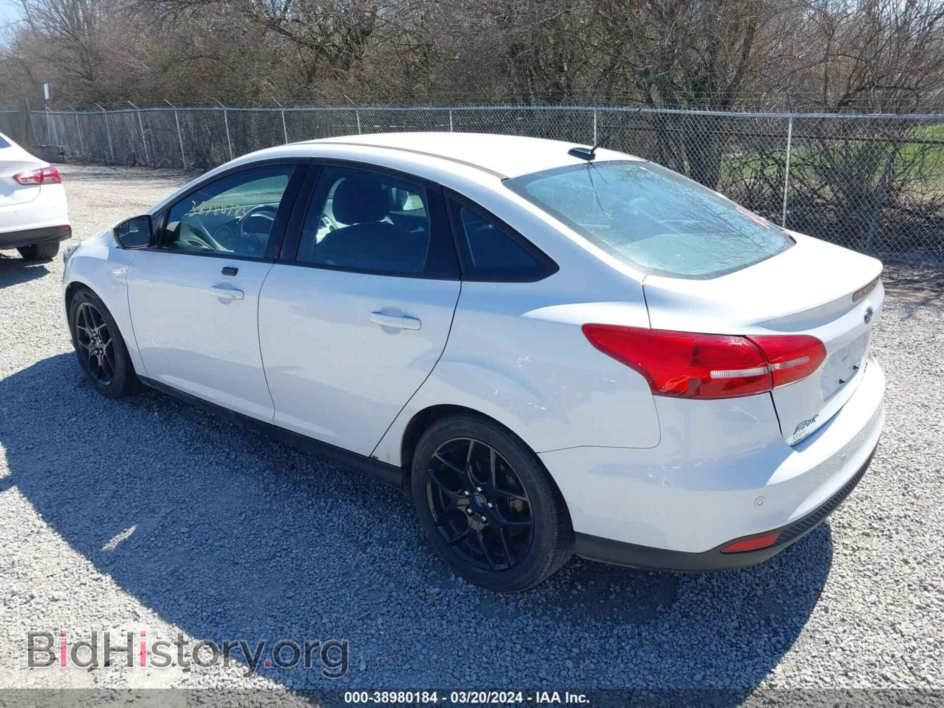 2016 FORD FOCUS - VIN: 1FADP3FE8GL257603 - Фото 3