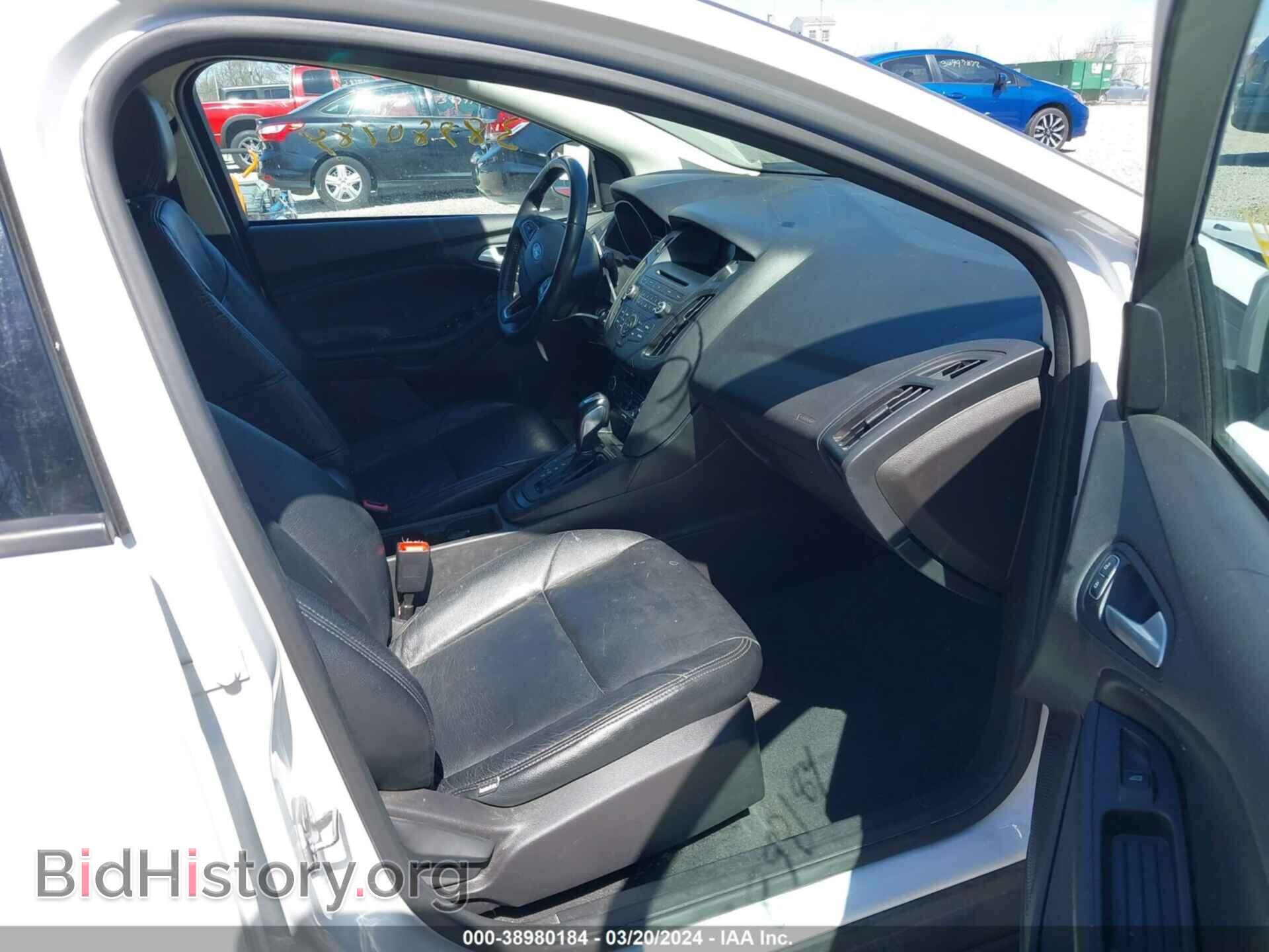 2016 FORD FOCUS - VIN: 1FADP3FE8GL257603 - Фото 5