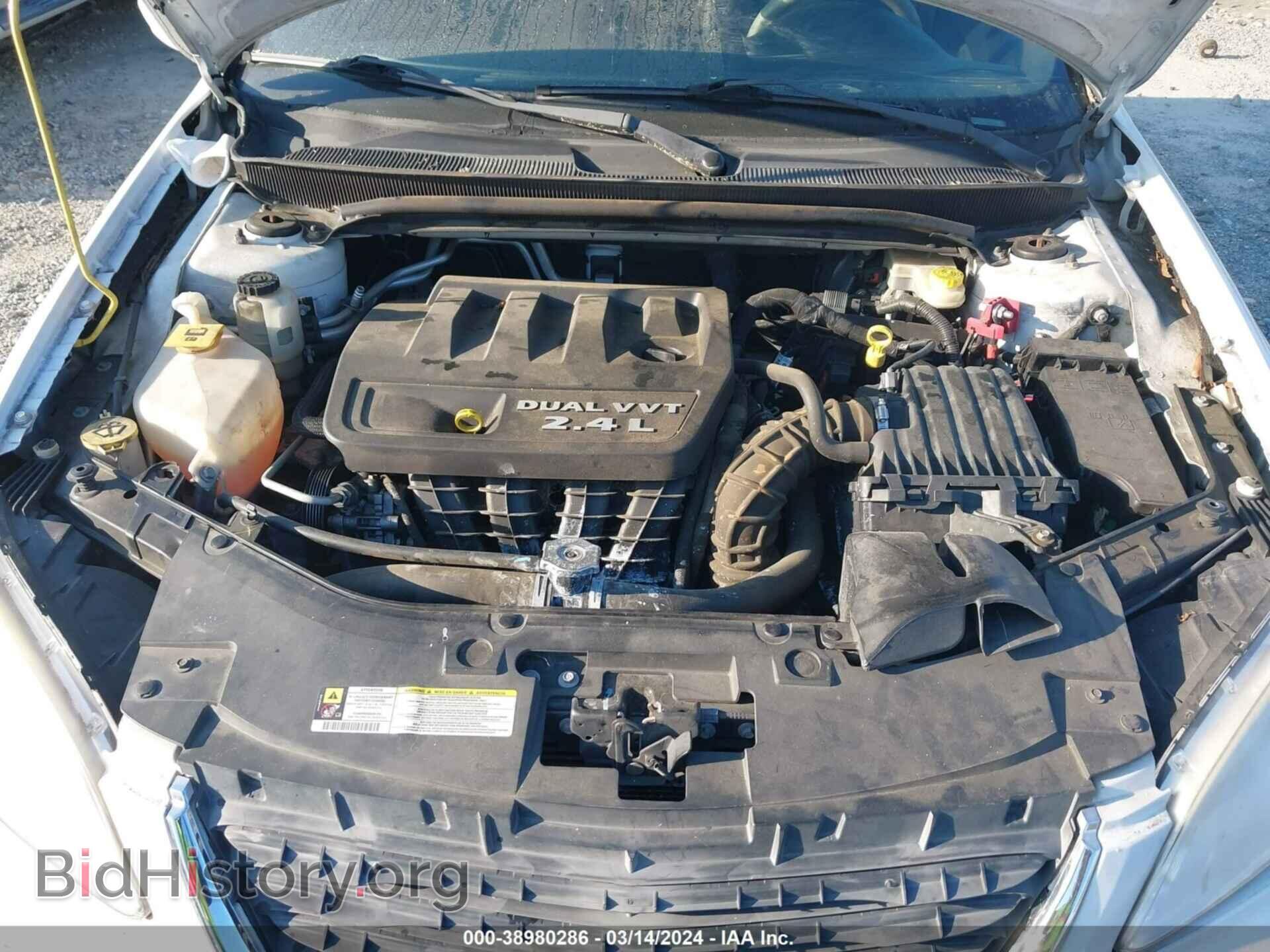 2012 CHRYSLER 200 - VIN: 1C3CCBAB7CN223227 - Photo 10