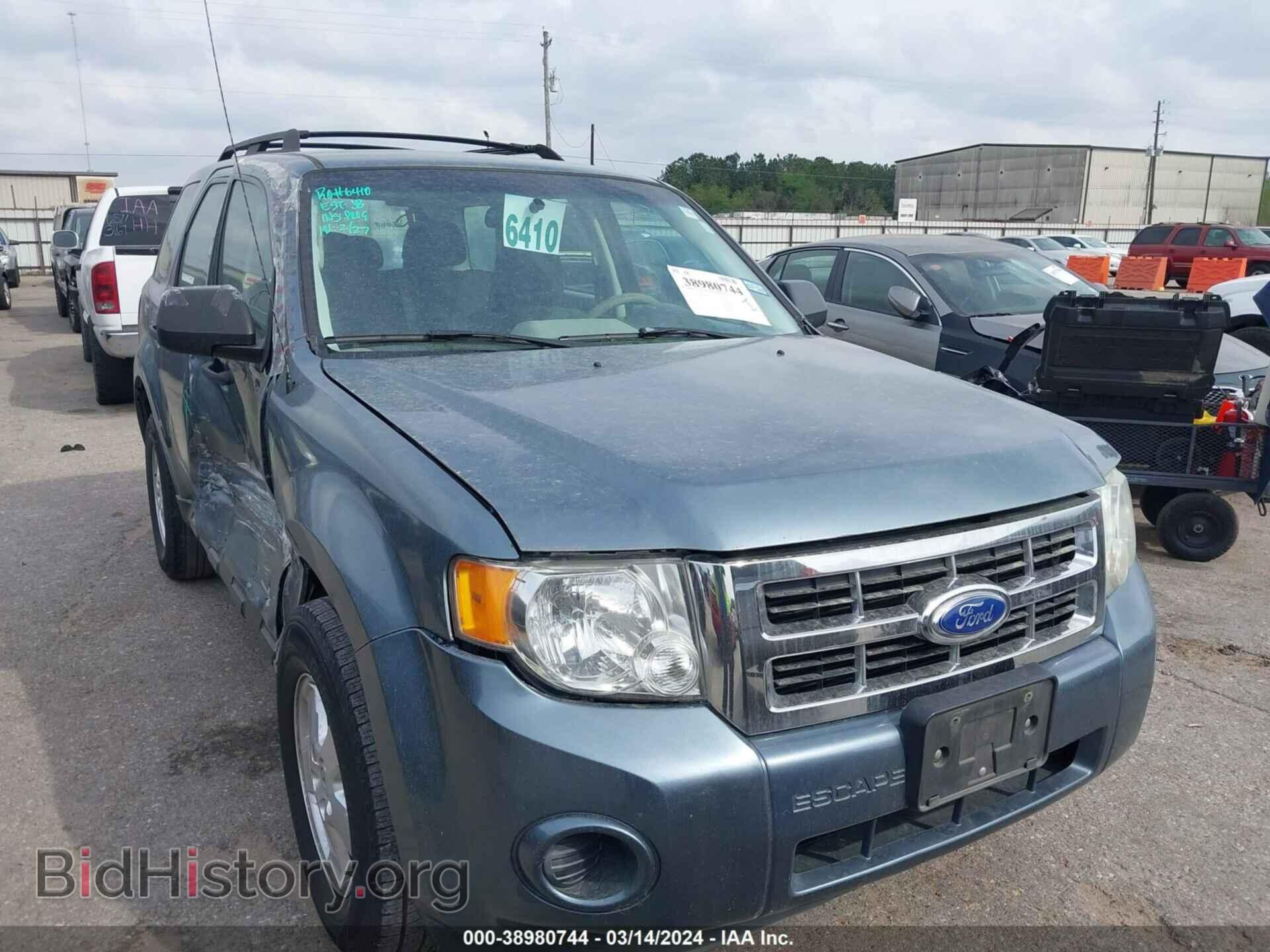Фотография 1FMCU0C73BKC29480 - FORD ESCAPE 2011