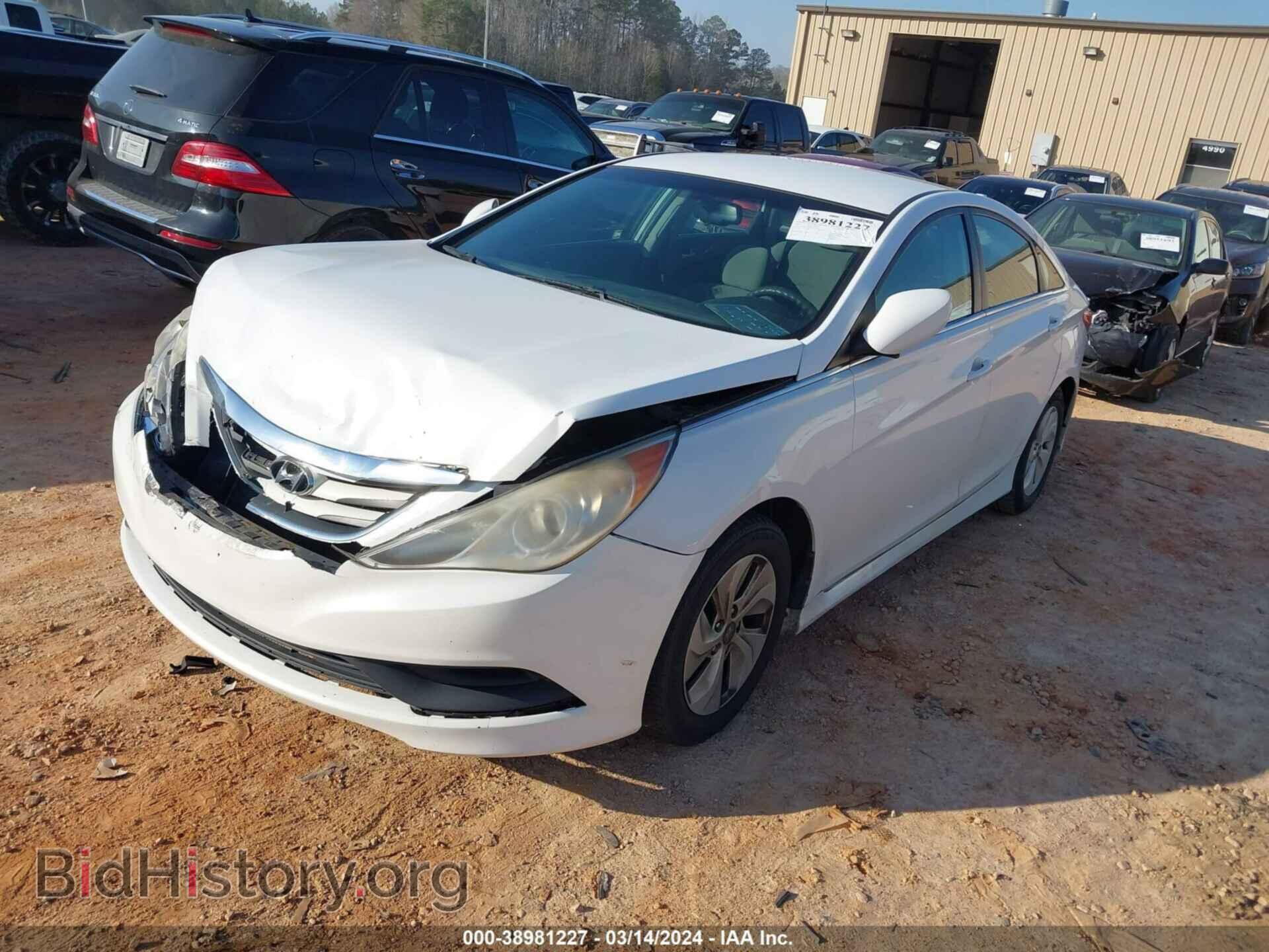 2014 HYUNDAI SONATA - VIN: 5NPEB4ACXEH827112 - Фото 2