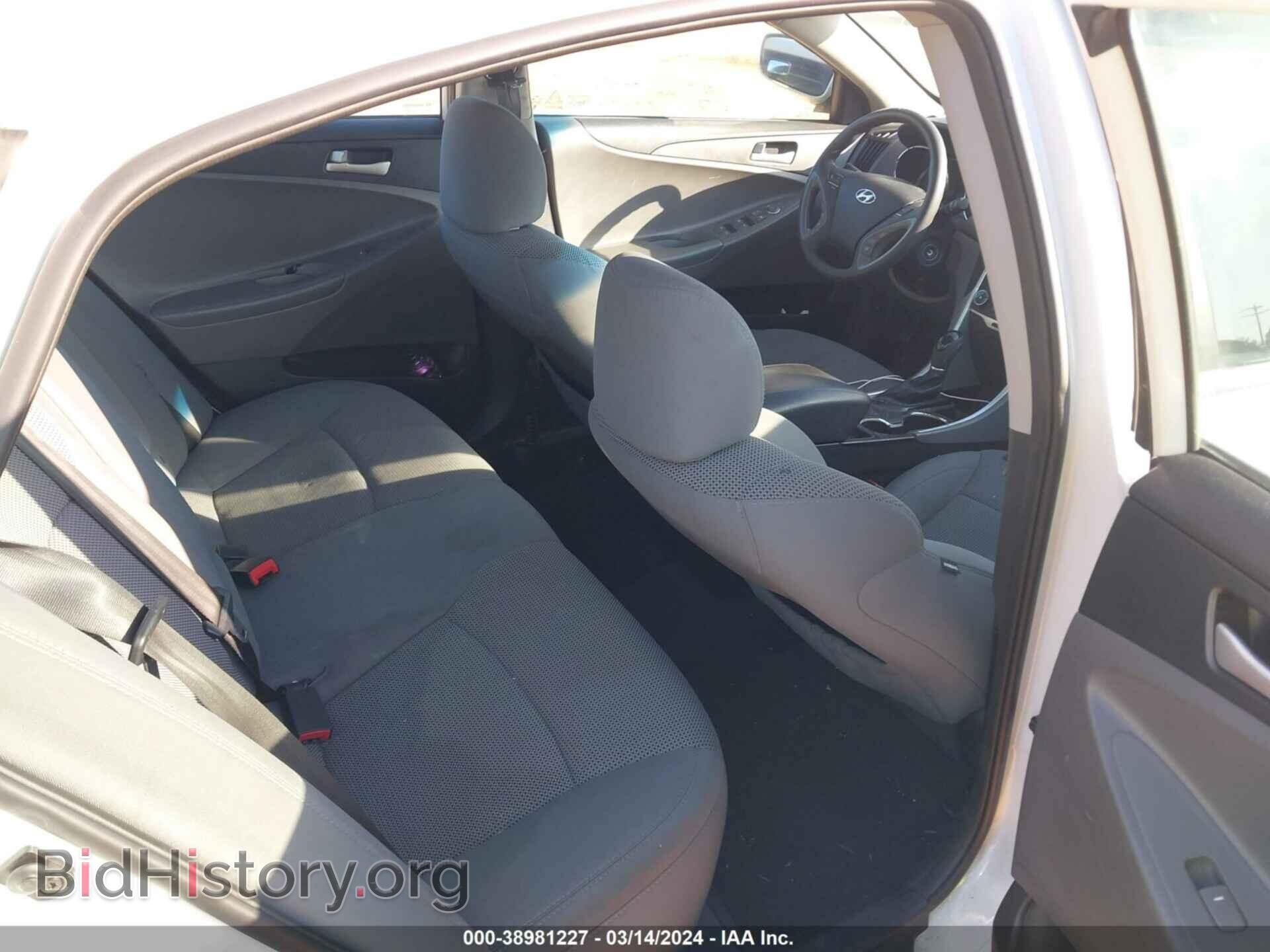2014 HYUNDAI SONATA - VIN: 5NPEB4ACXEH827112 - Фото 8