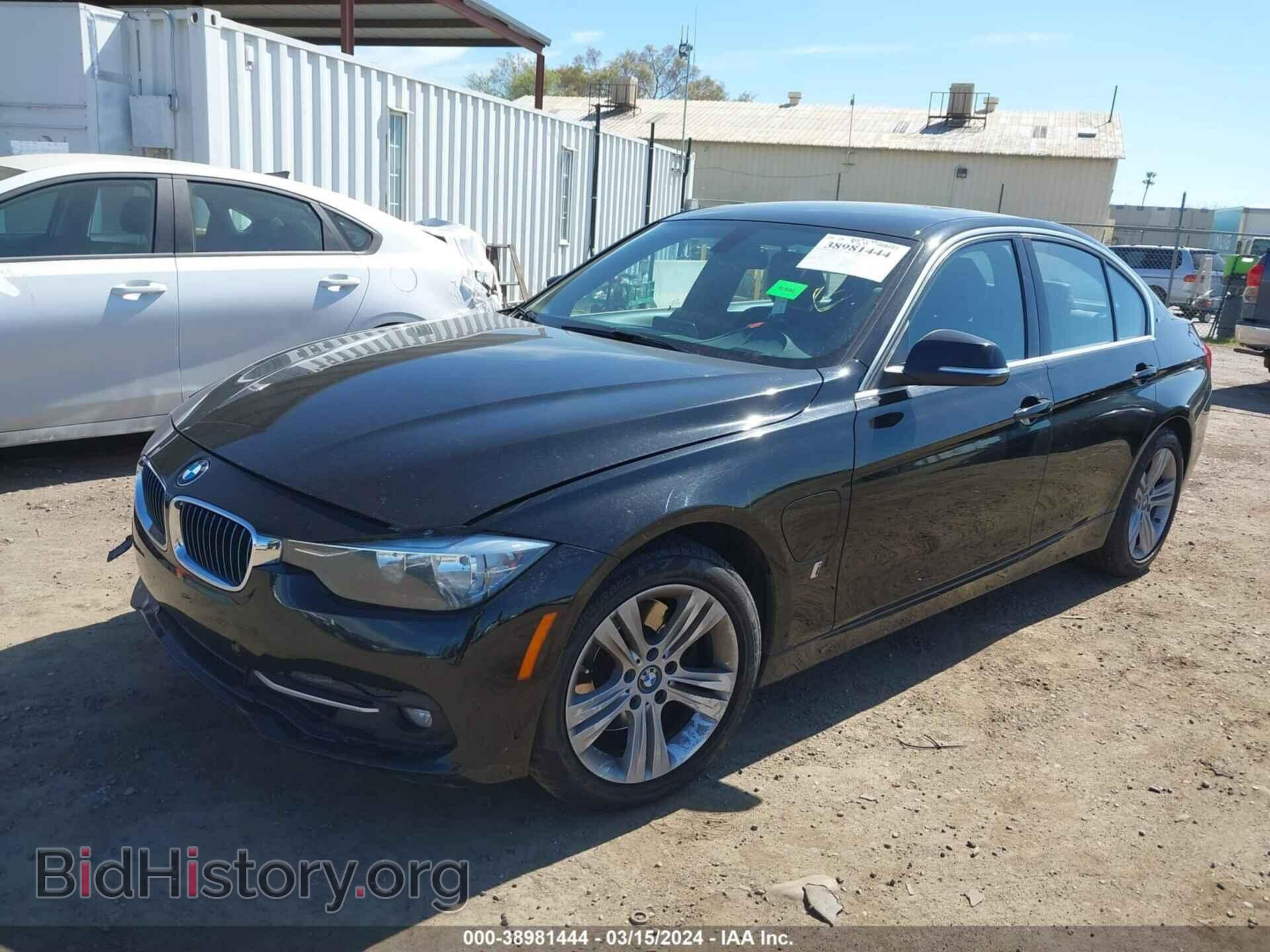 2017 BMW 330E - VIN: WBA8E1C38HA158623 - Фото 2