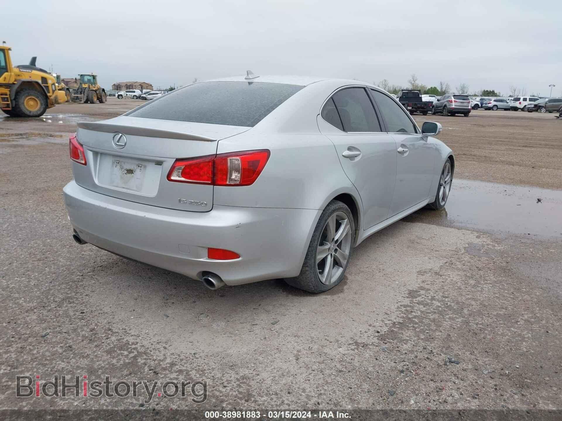 2011 LEXUS IS 250 - VIN: JTHBF5C25B5151325 - Фото 4