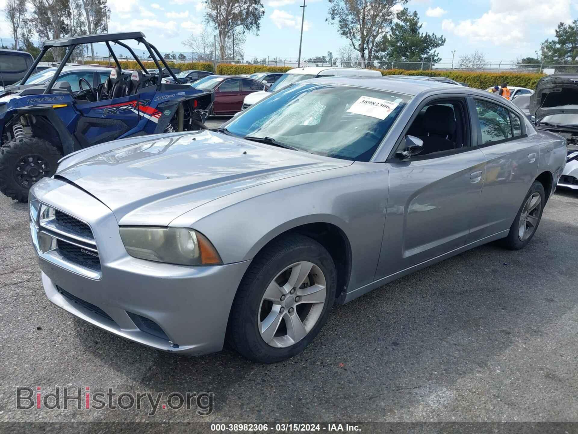 2011 DODGE CHARGER - VIN: 2B3CL3CG5BH549983 - Фото 2