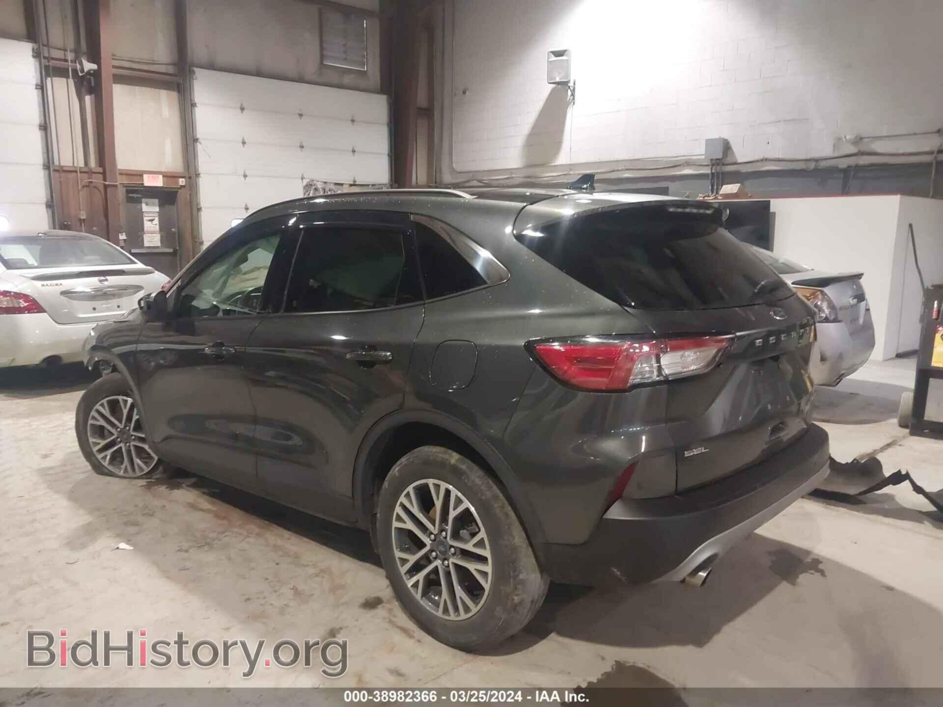 2020 FORD ESCAPE - VIN: 1FMCU9H66LUA19630 - Фото 3