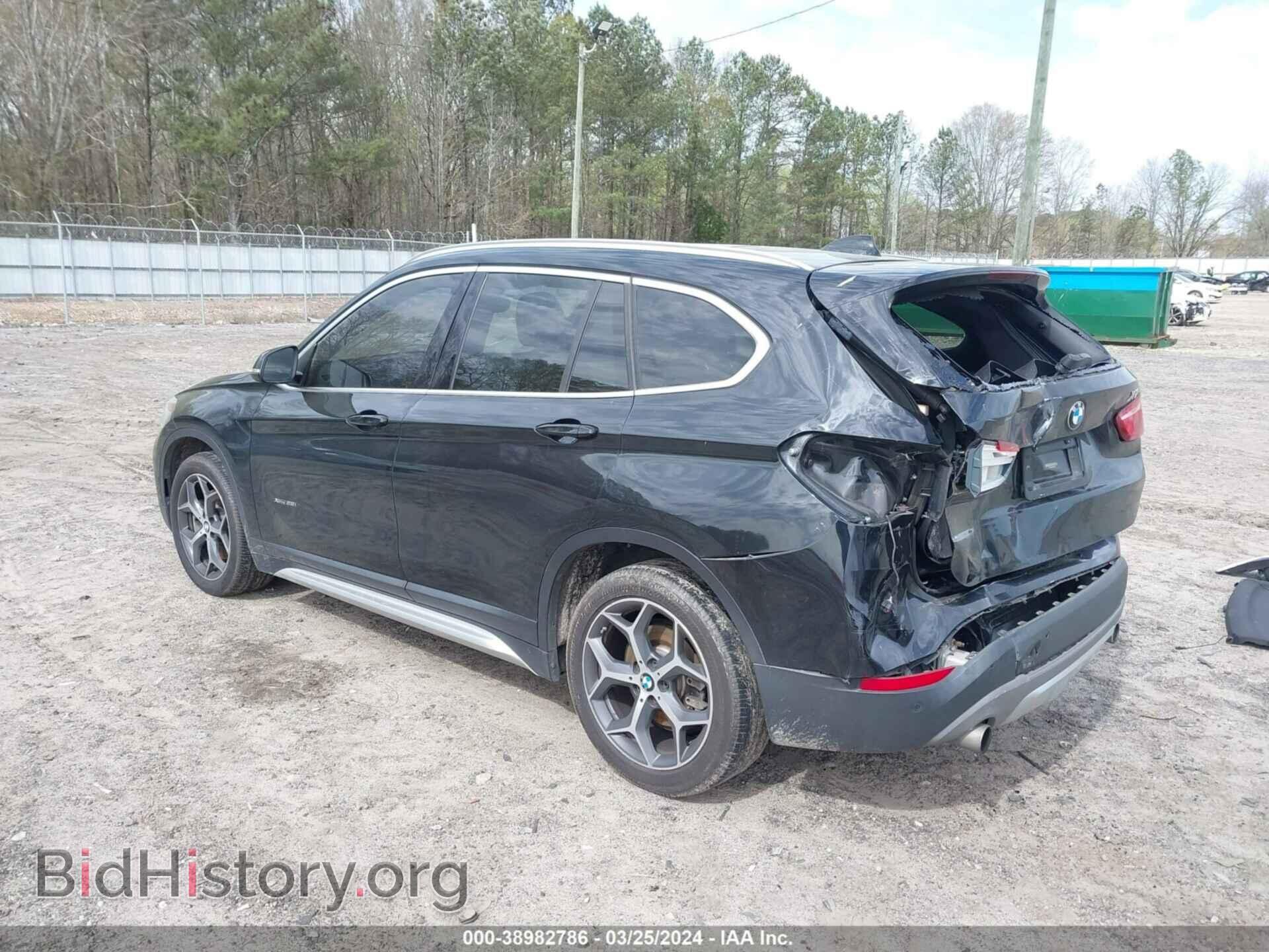 2017 BMW X1 - VIN: WBXHT3C35H5F82005 - Фото 3