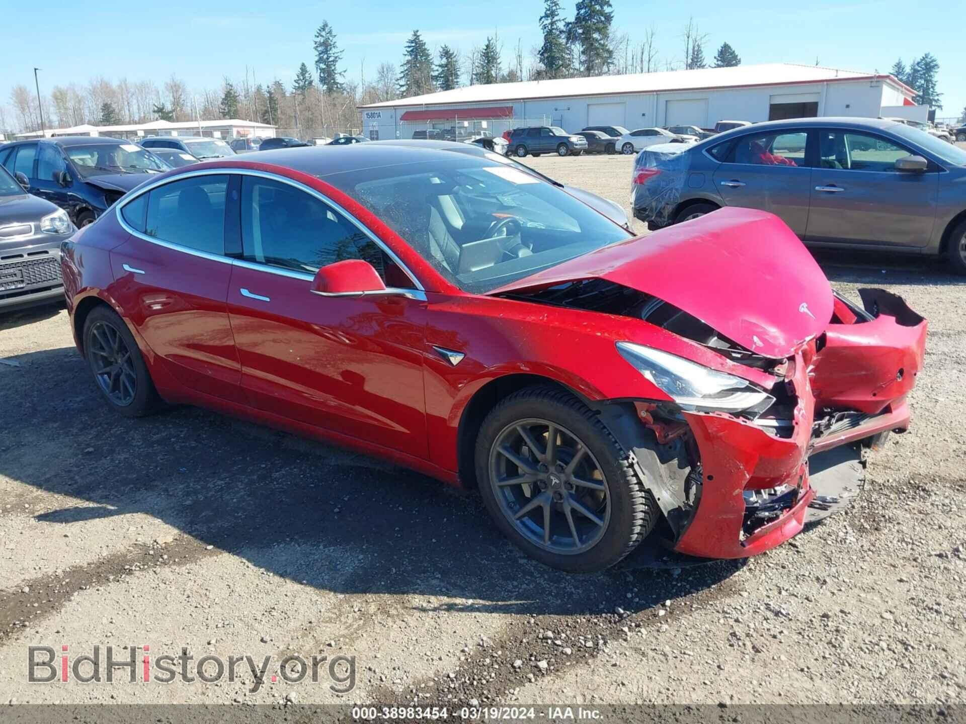 Фотография 5YJ3E1EAXJF042961 - TESLA MODEL 3 2018