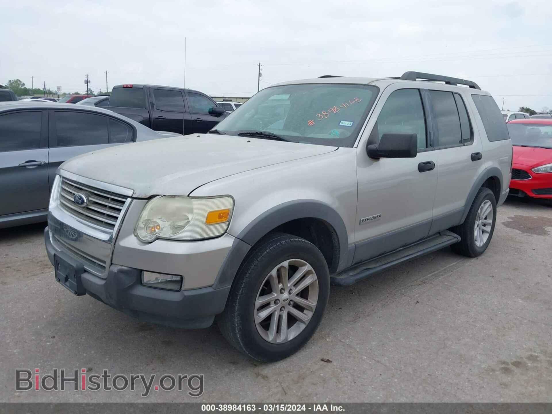 2006 FORD EXPLORER - VIN: 1FMEU63E76ZA21335 - Фото 2