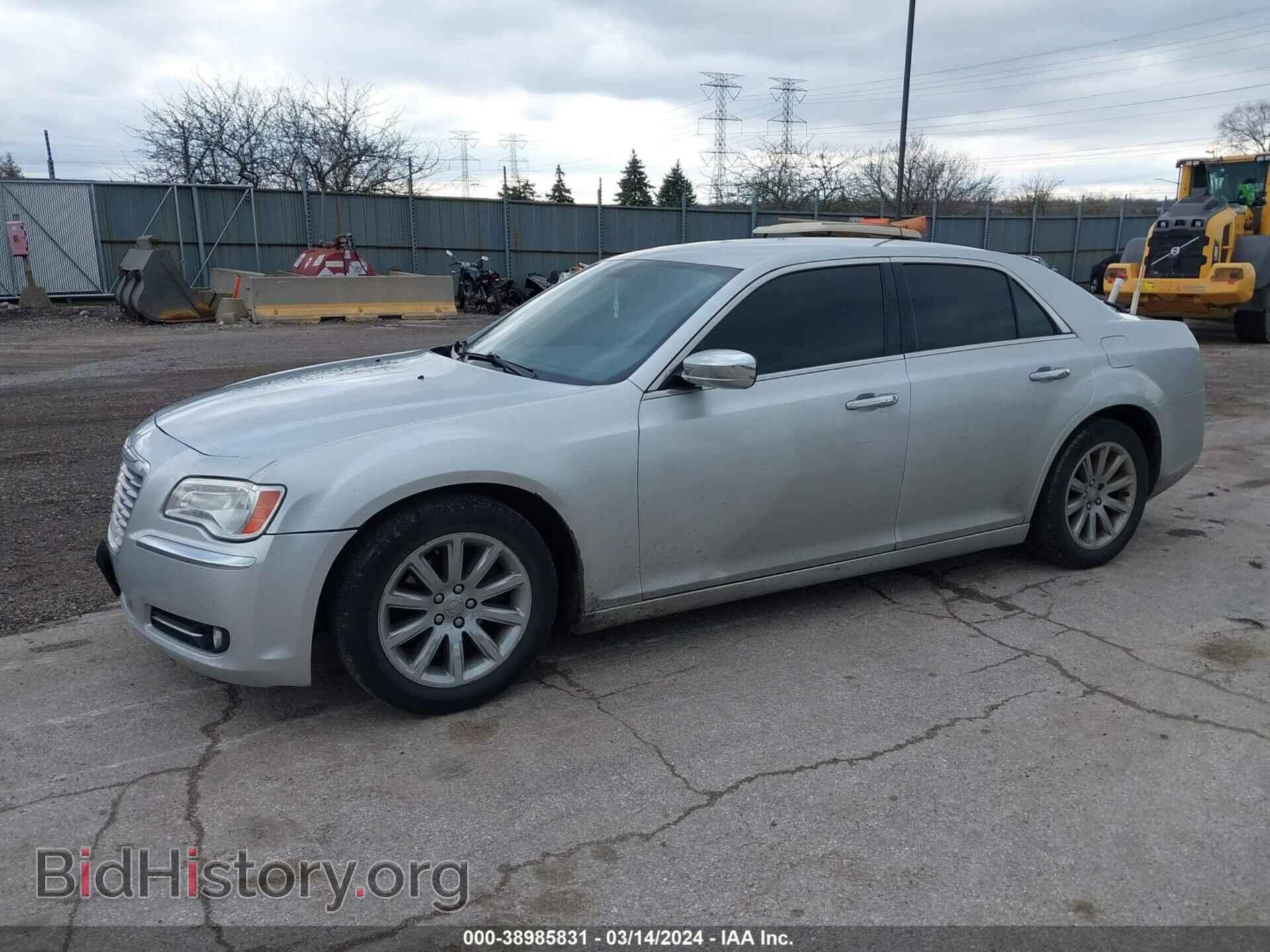 2012 CHRYSLER 300 - VIN: 2C3CCACG6CH288663 - Фото 2
