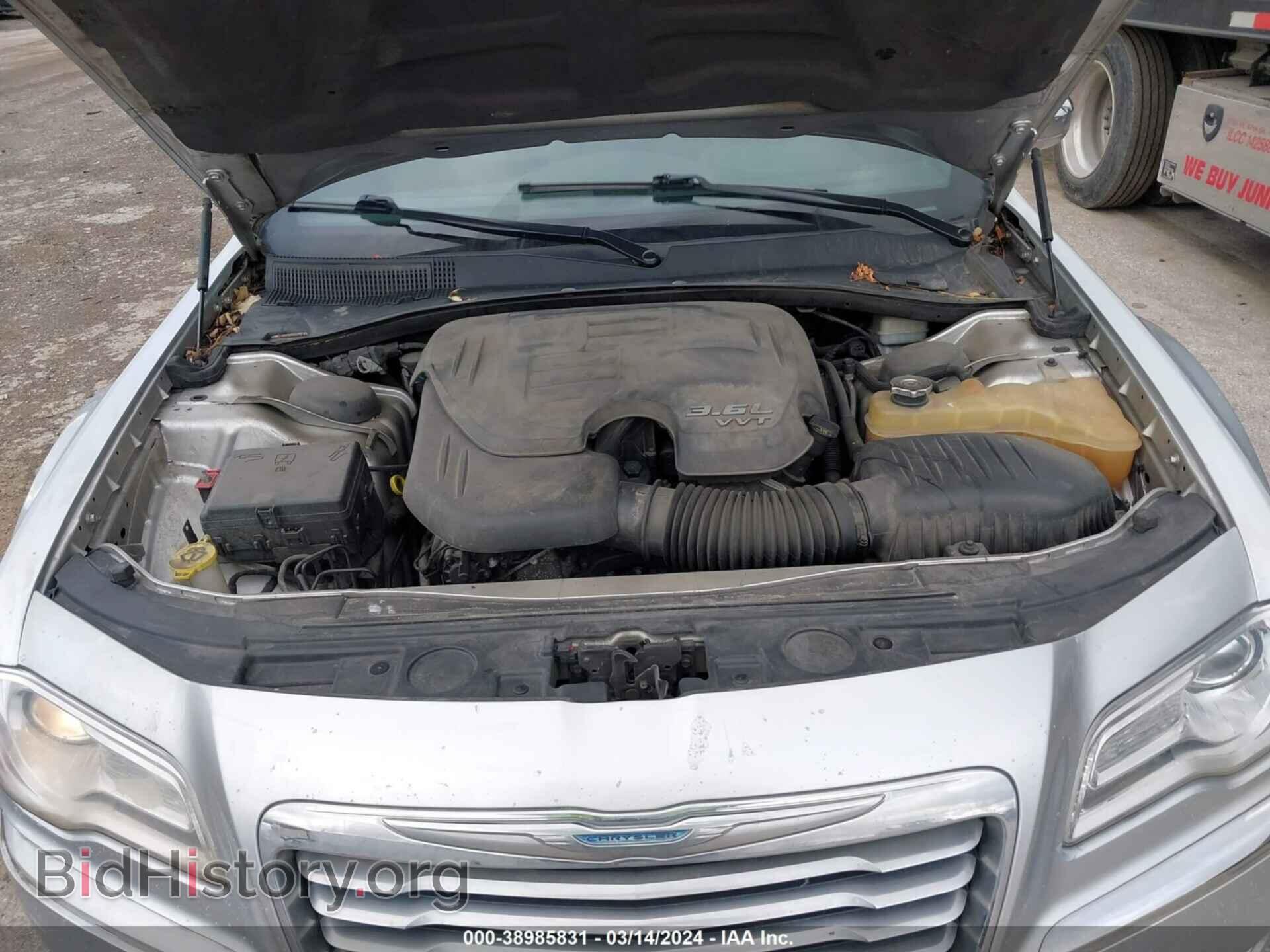 2012 CHRYSLER 300 - VIN: 2C3CCACG6CH288663 - Фото 10