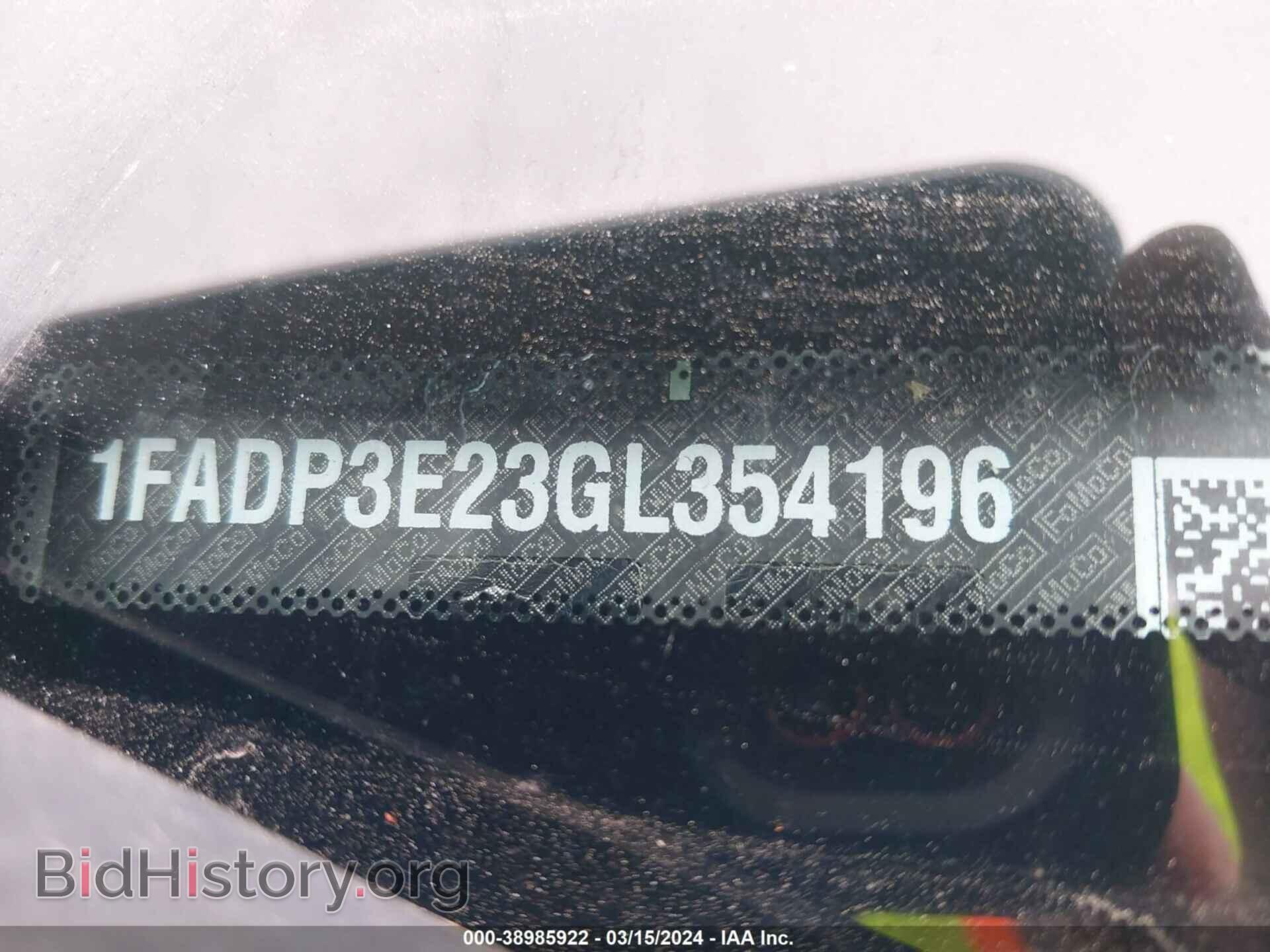 2016 FORD FOCUS - VIN: 1FADP3E23GL354196 - Фото 9