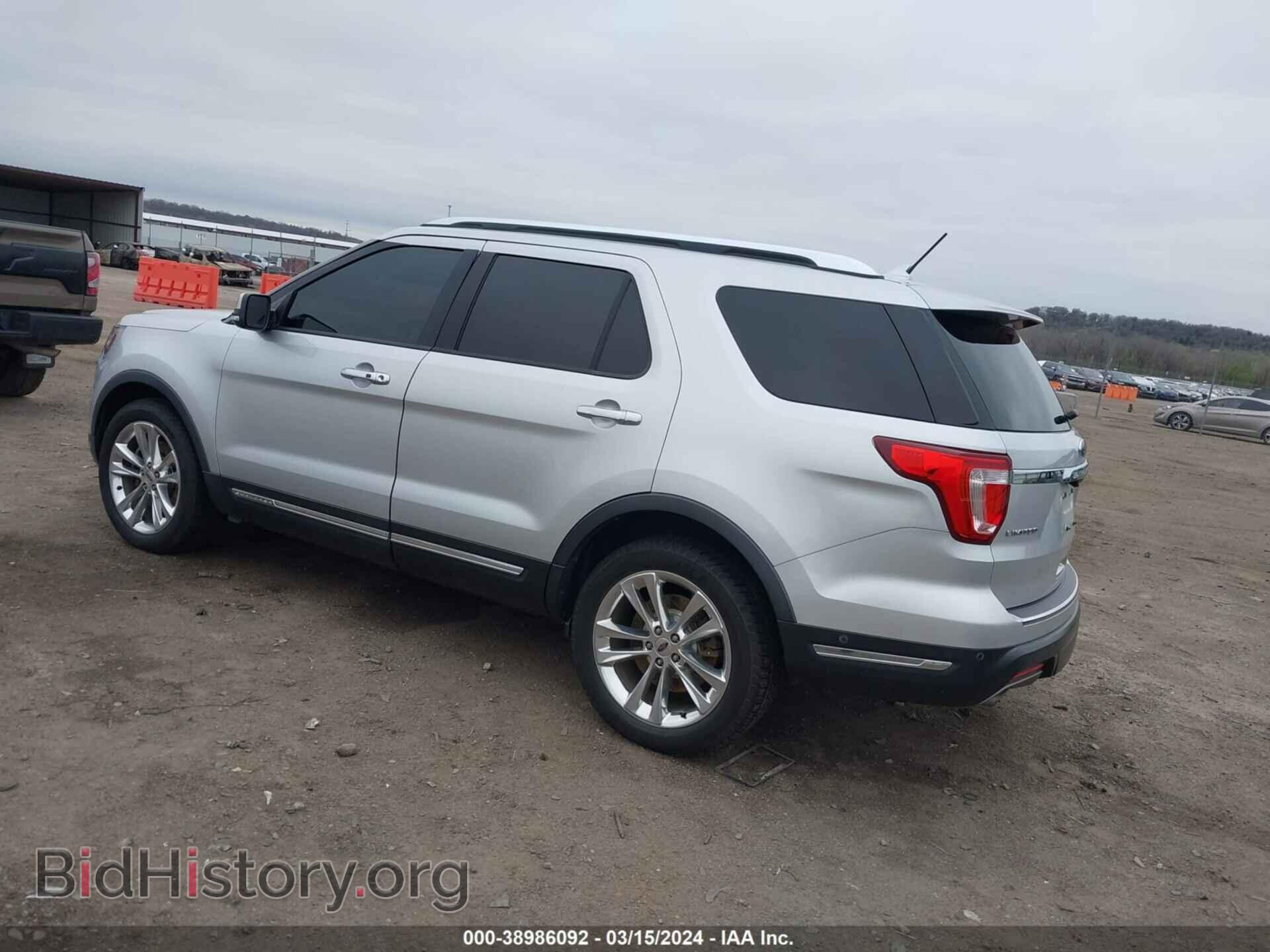 2018 FORD EXPLORER - VIN: 1FM5K8F80JGB78152 - Фото 3