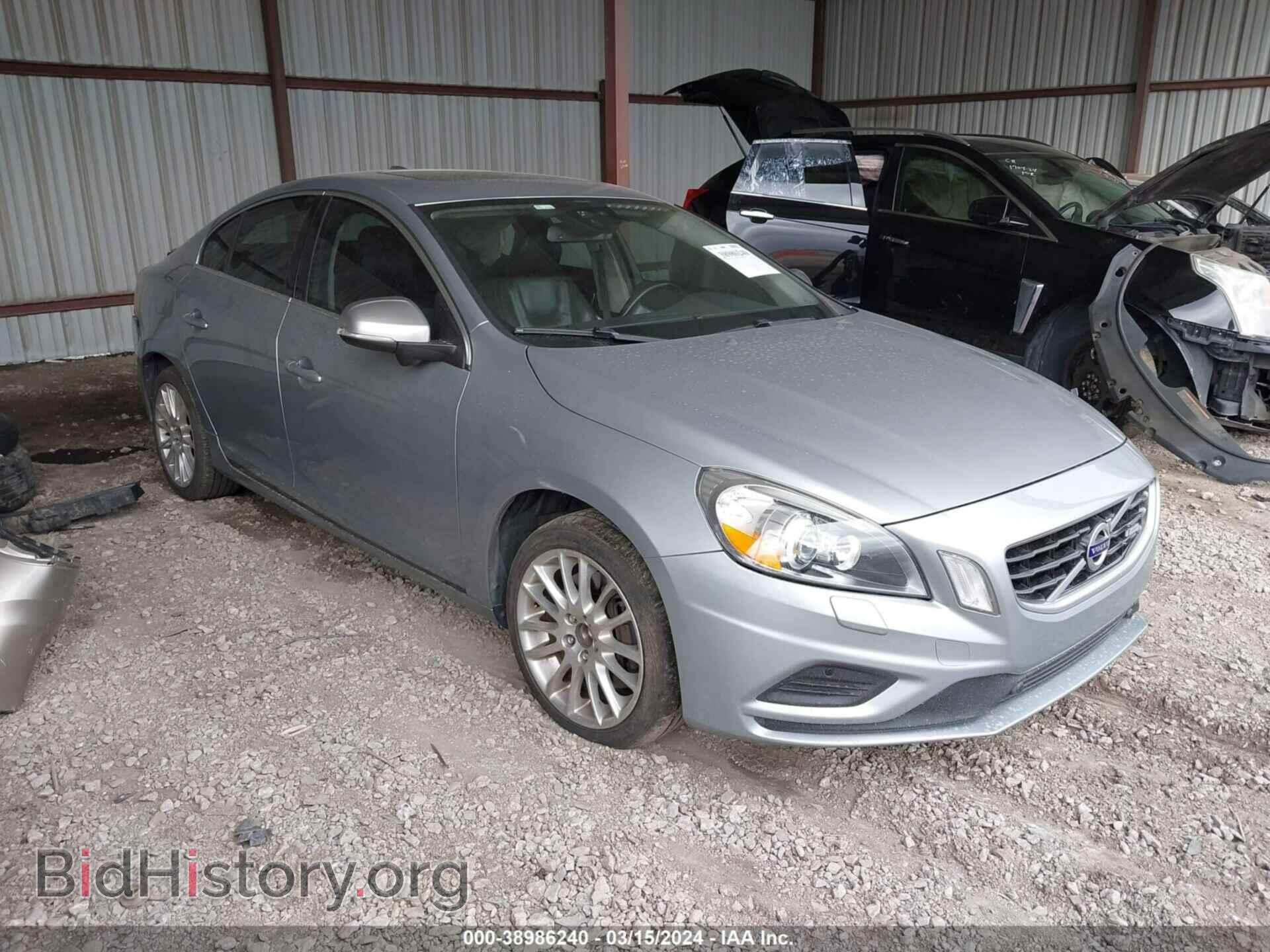 Photo YV1902FH0C2084260 - VOLVO S60 2012