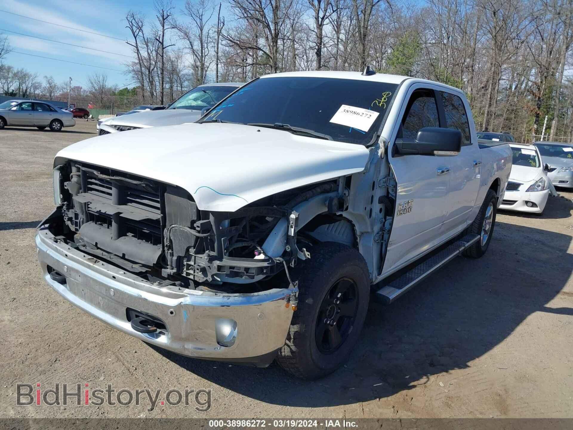 2017 RAM 1500 - VIN: 3C6RR7LT0HG565407 - Фото 2