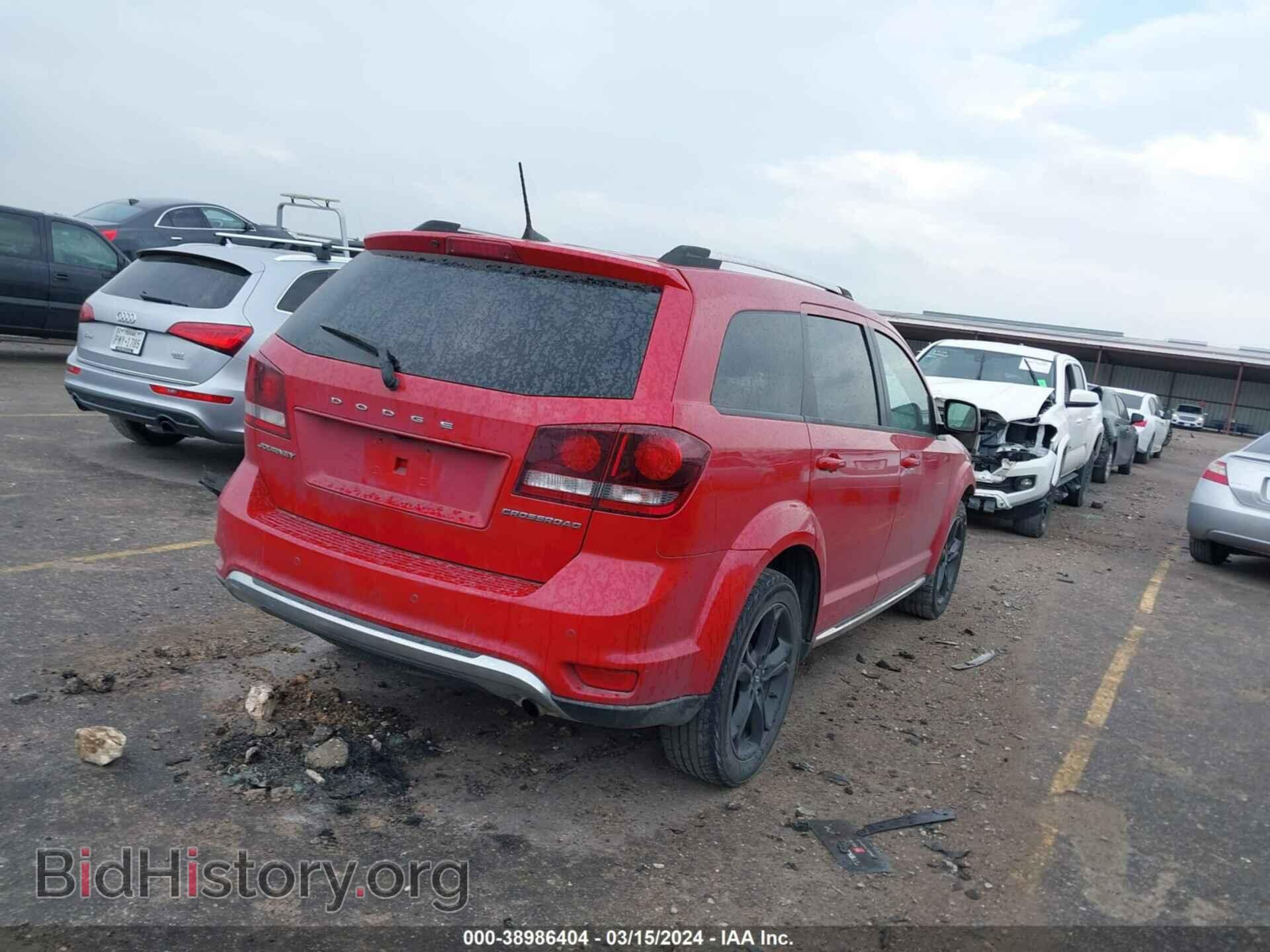 2020 DODGE JOURNEY - VIN: 3C4PDCGB0LT201125 - Фото 4