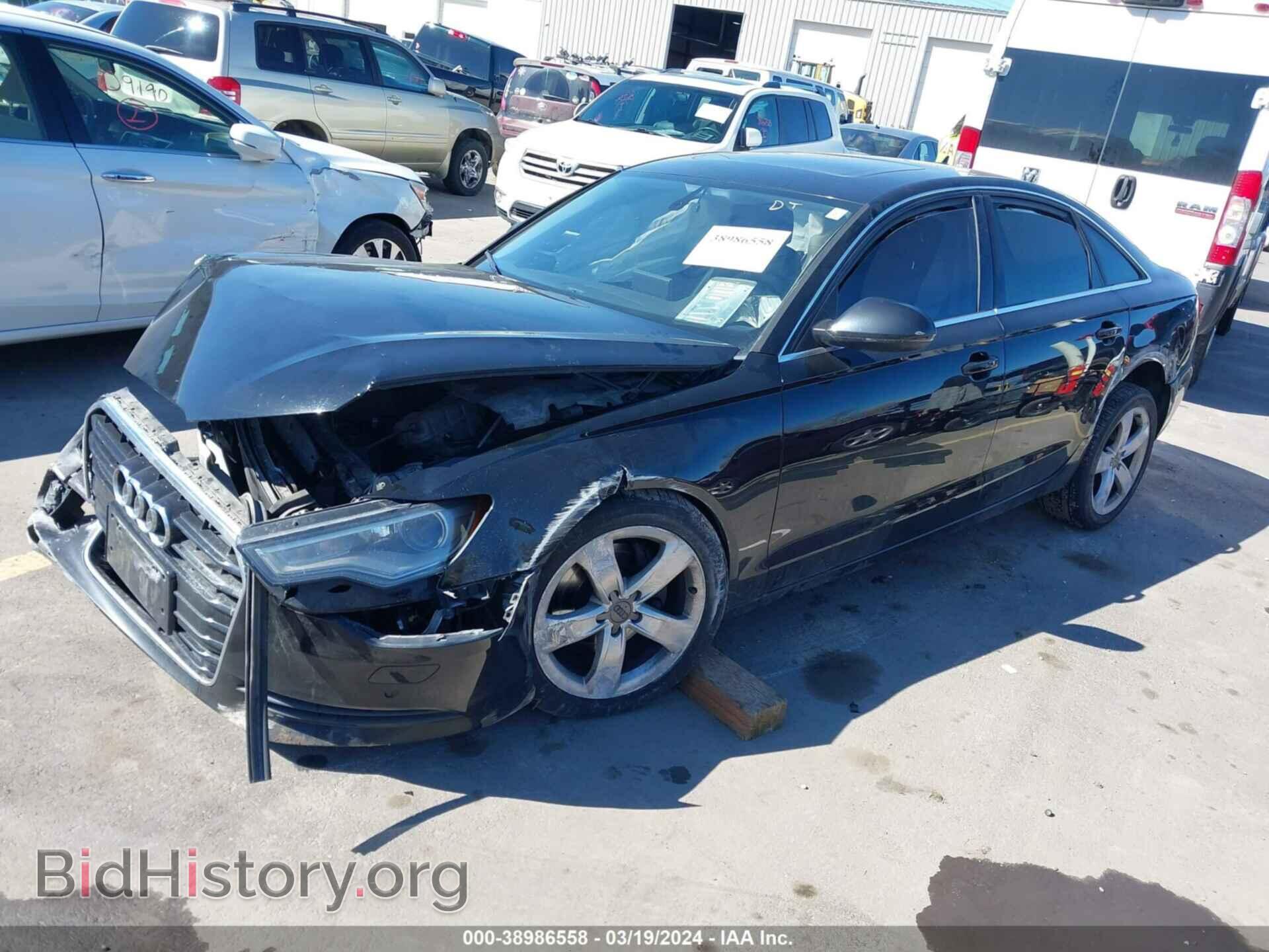 2012 AUDI A6 - VIN: WAUDFAFC0CN174629 - Фото 2