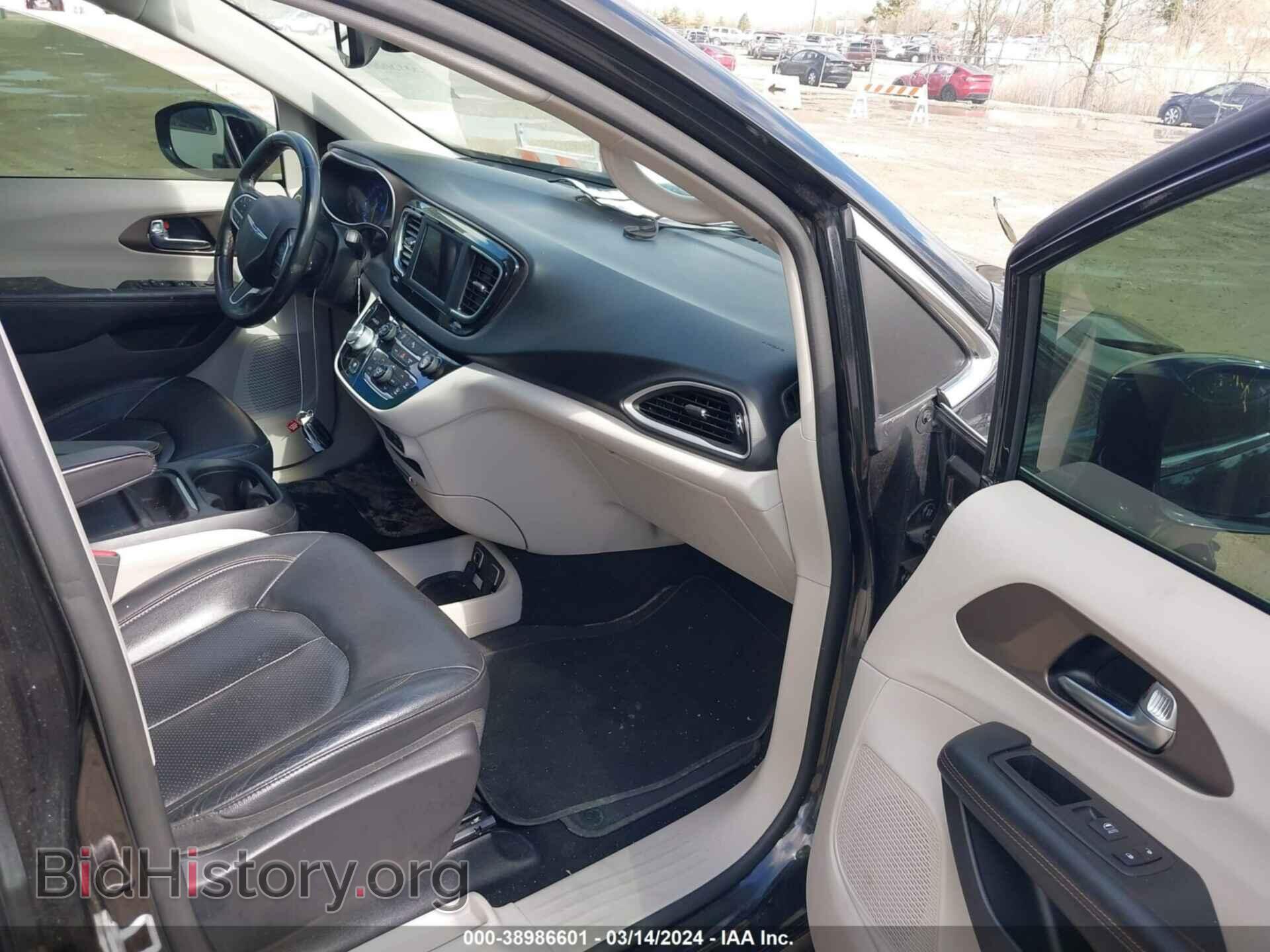 2019 CHRYSLER PACIFICA - VIN: 2C4RC1BG0KR561418 - Фото 5