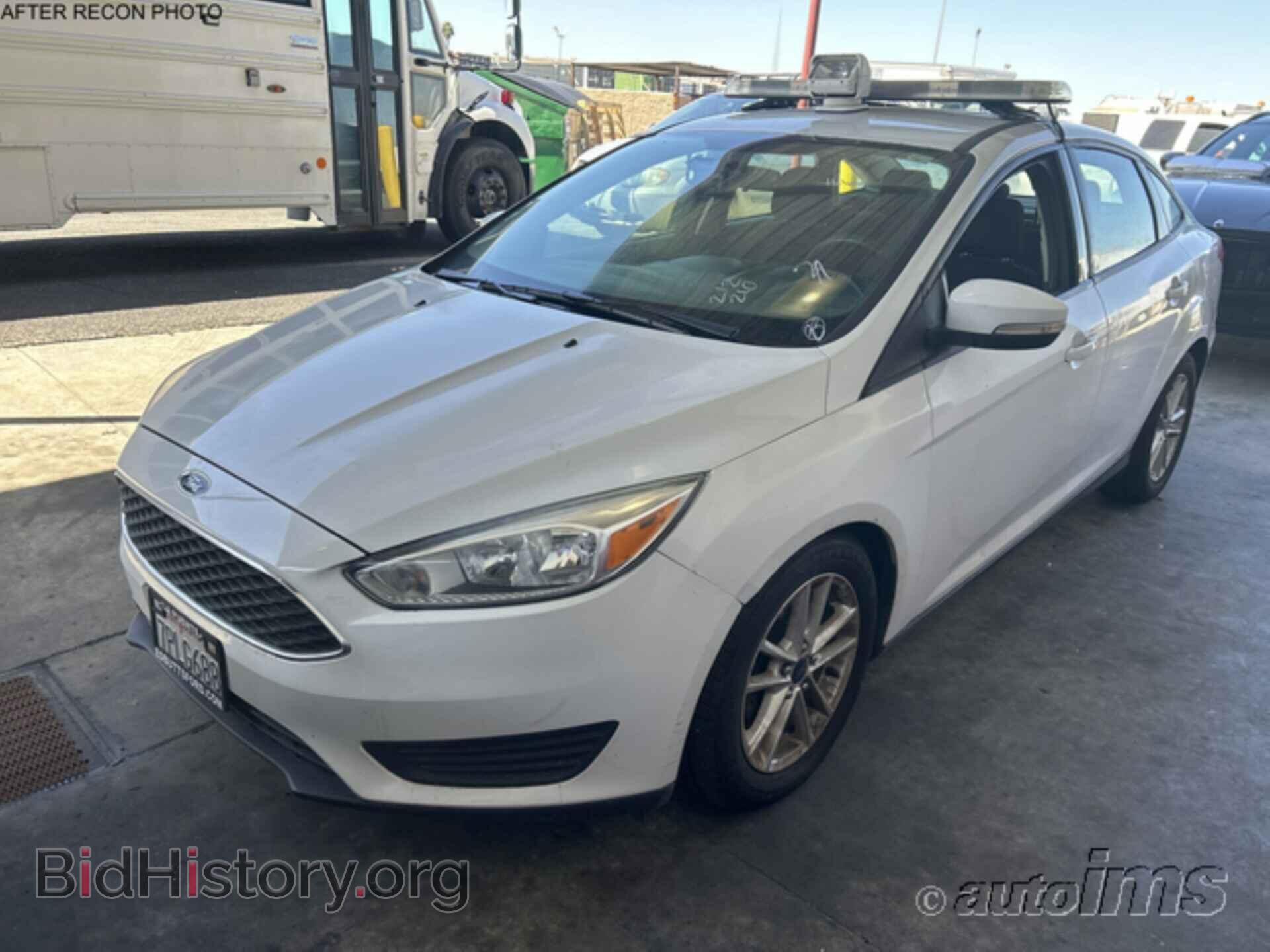 2016 FORD FOCUS - VIN: 1FADP3F27GL247702 - Фото 4