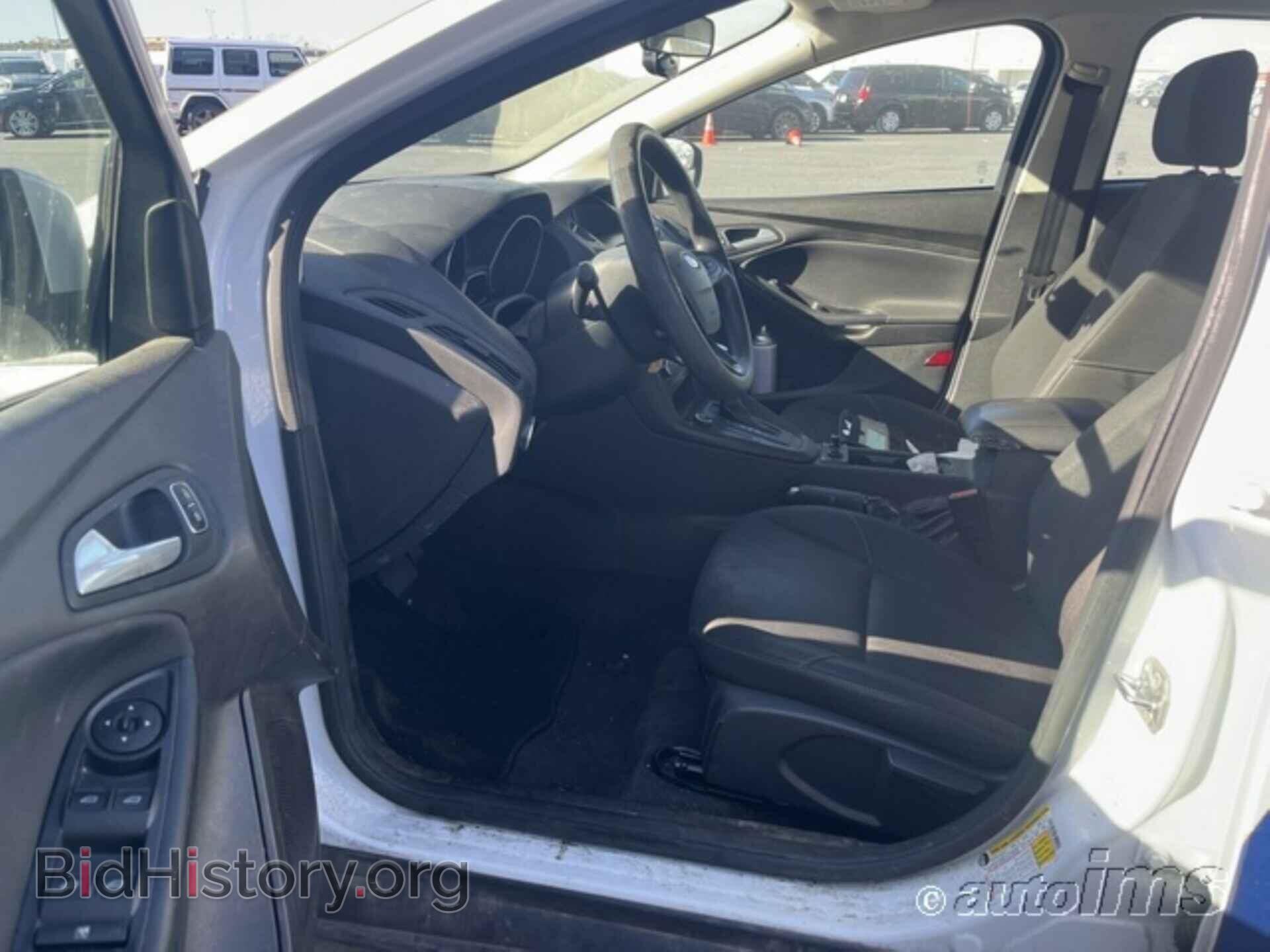 2016 FORD FOCUS - VIN: 1FADP3F27GL247702 - Фото 7