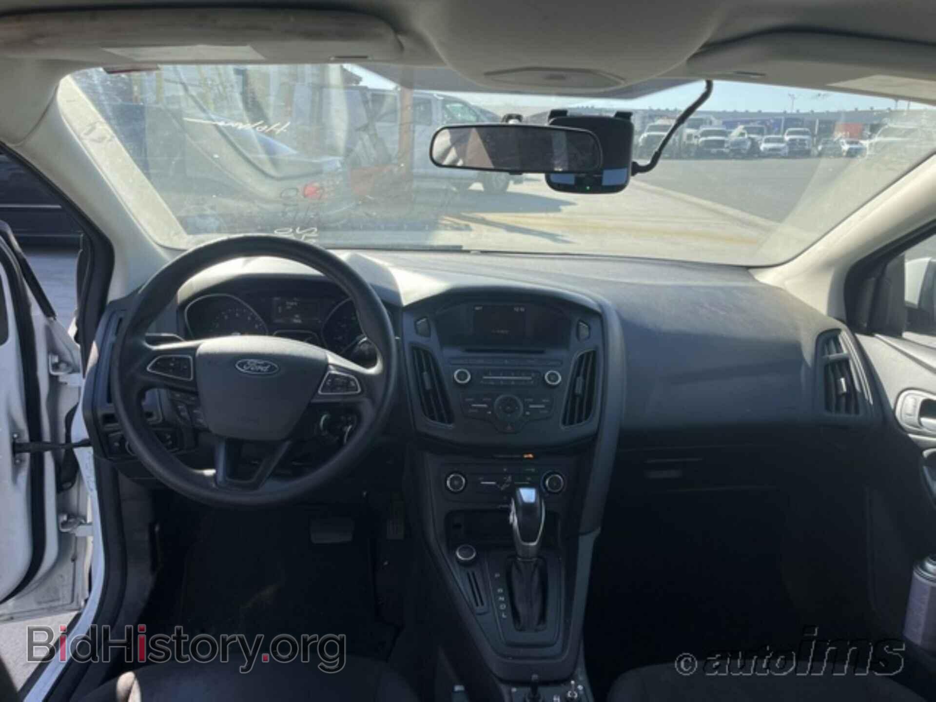 2016 FORD FOCUS - VIN: 1FADP3F27GL247702 - Фото 10