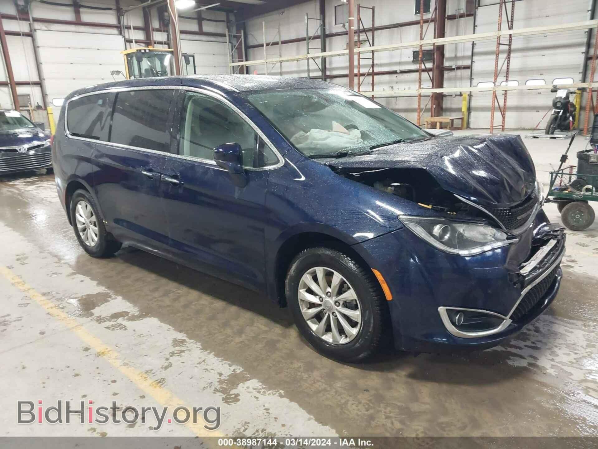 Фотография 2C4RC1FG3JR271649 - CHRYSLER PACIFICA 2018