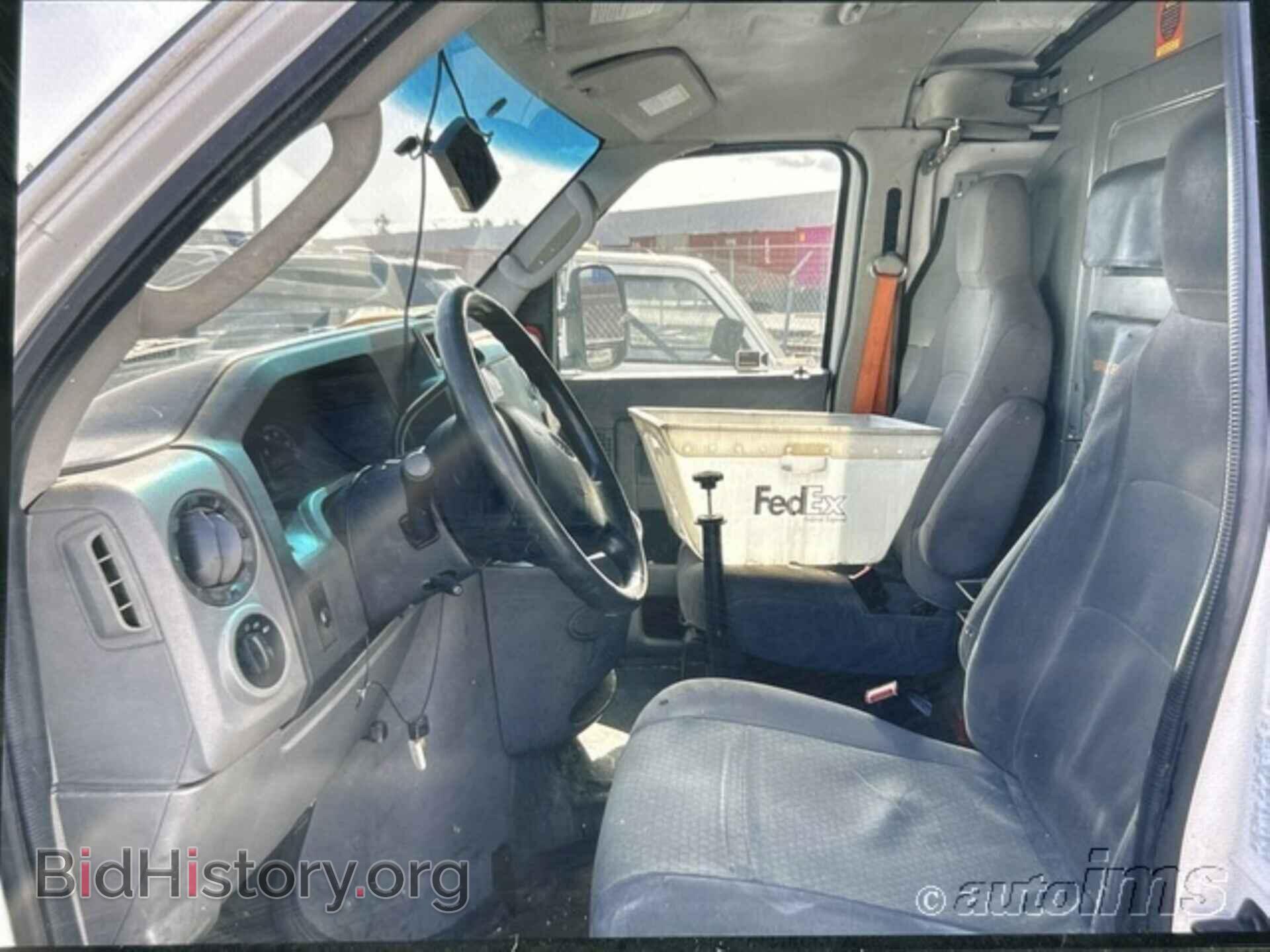 2010 FORD E-150 - VIN: 1FTNE1EW2ADA90823 - Фото 5