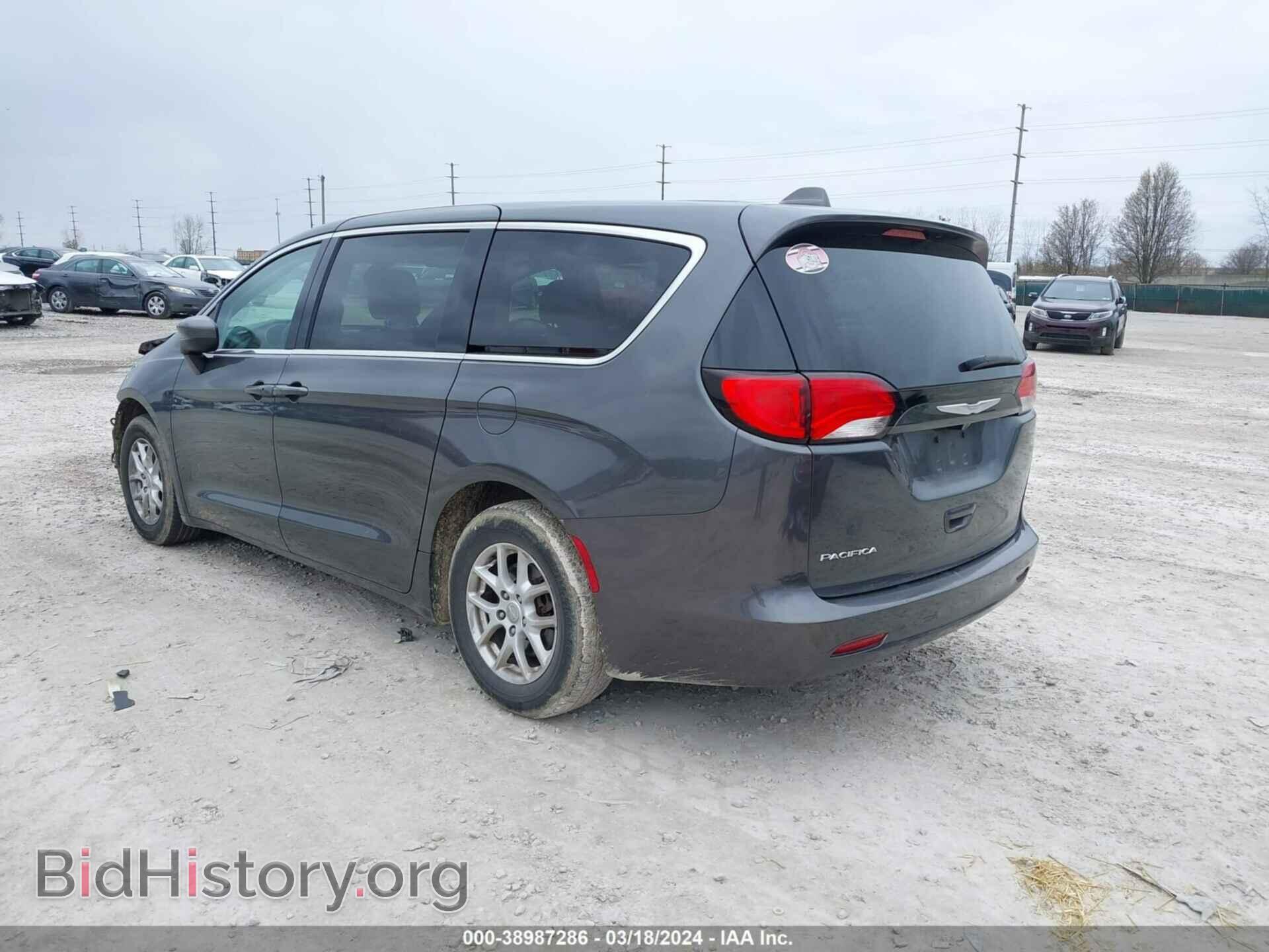 2017 CHRYSLER PACIFICA - VIN: 2C4RC1DG9HR522848 - Фото 3