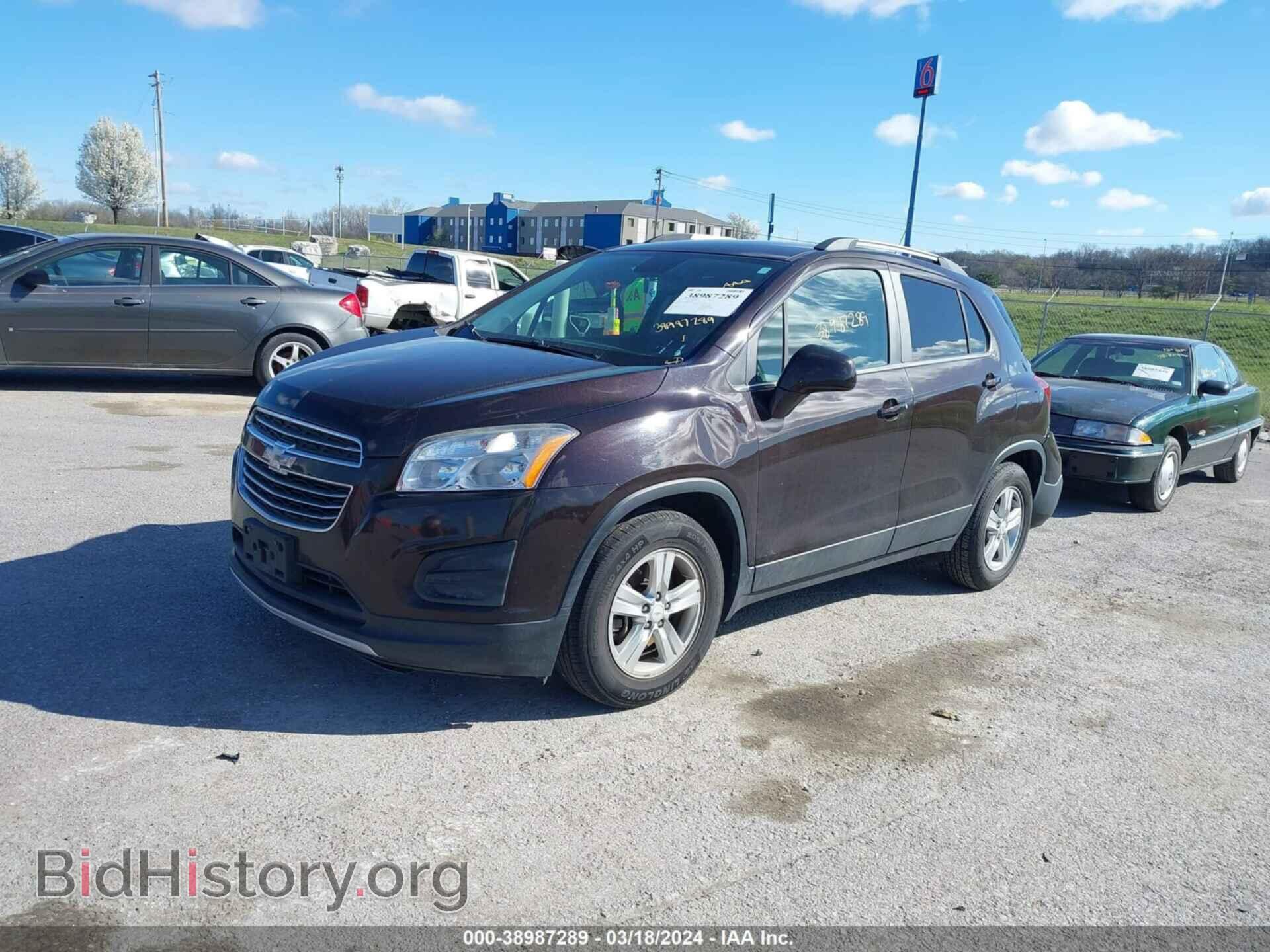 2015 CHEVROLET TRAX - VIN: KL7CJLSB7FB216562 - Фото 2