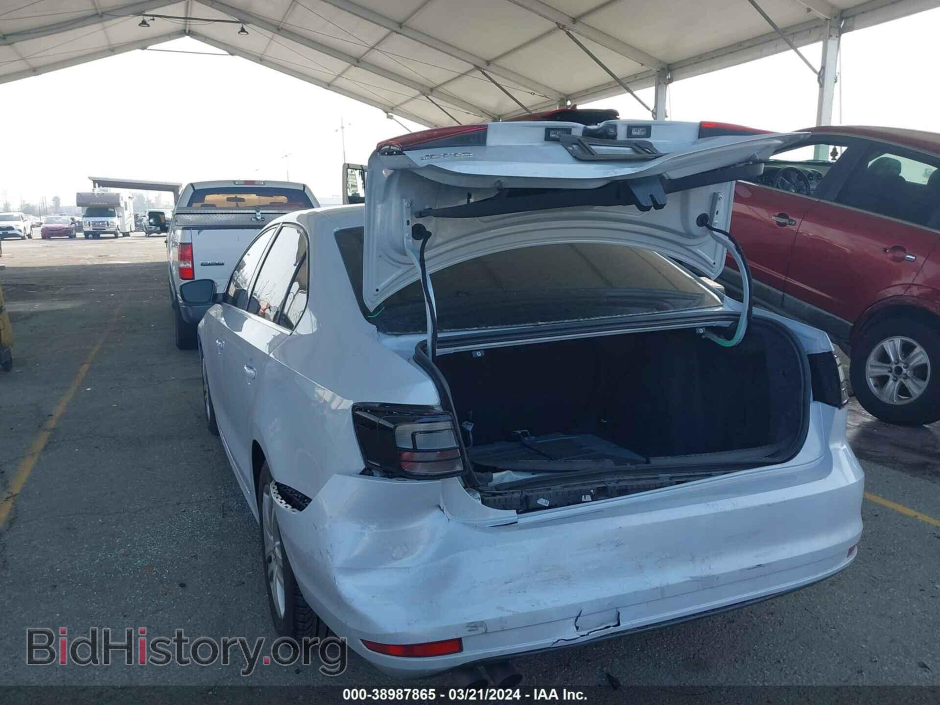 2017 VOLKSWAGEN JETTA - VIN: 3VW2B7AJ1HM316564 - Фото 6