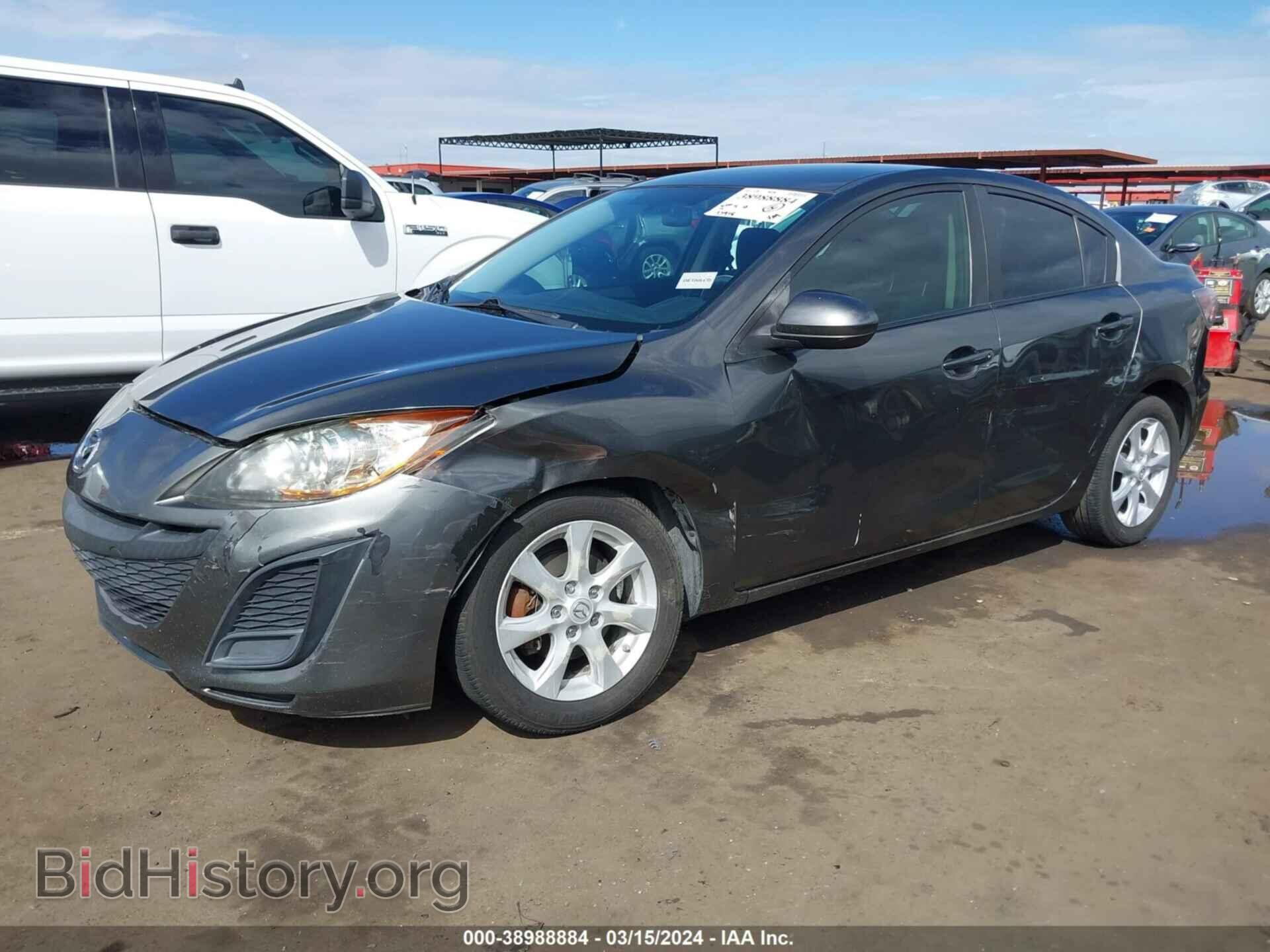 2011 MAZDA MAZDA3 - VIN: JM1BL1VFXB1426763 - Фото 2
