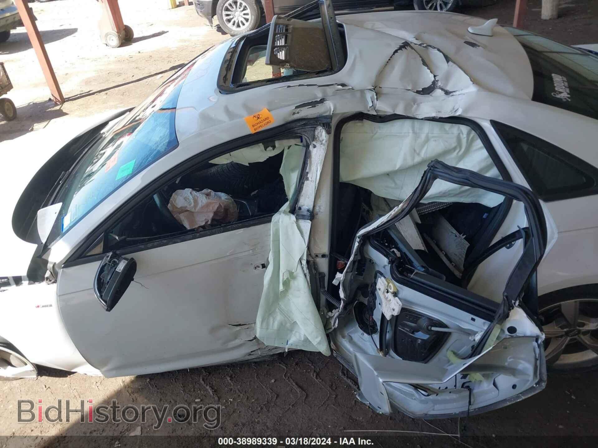 2018 AUDI A4 - VIN: WAUDNAF40JA068598 - Photo 6
