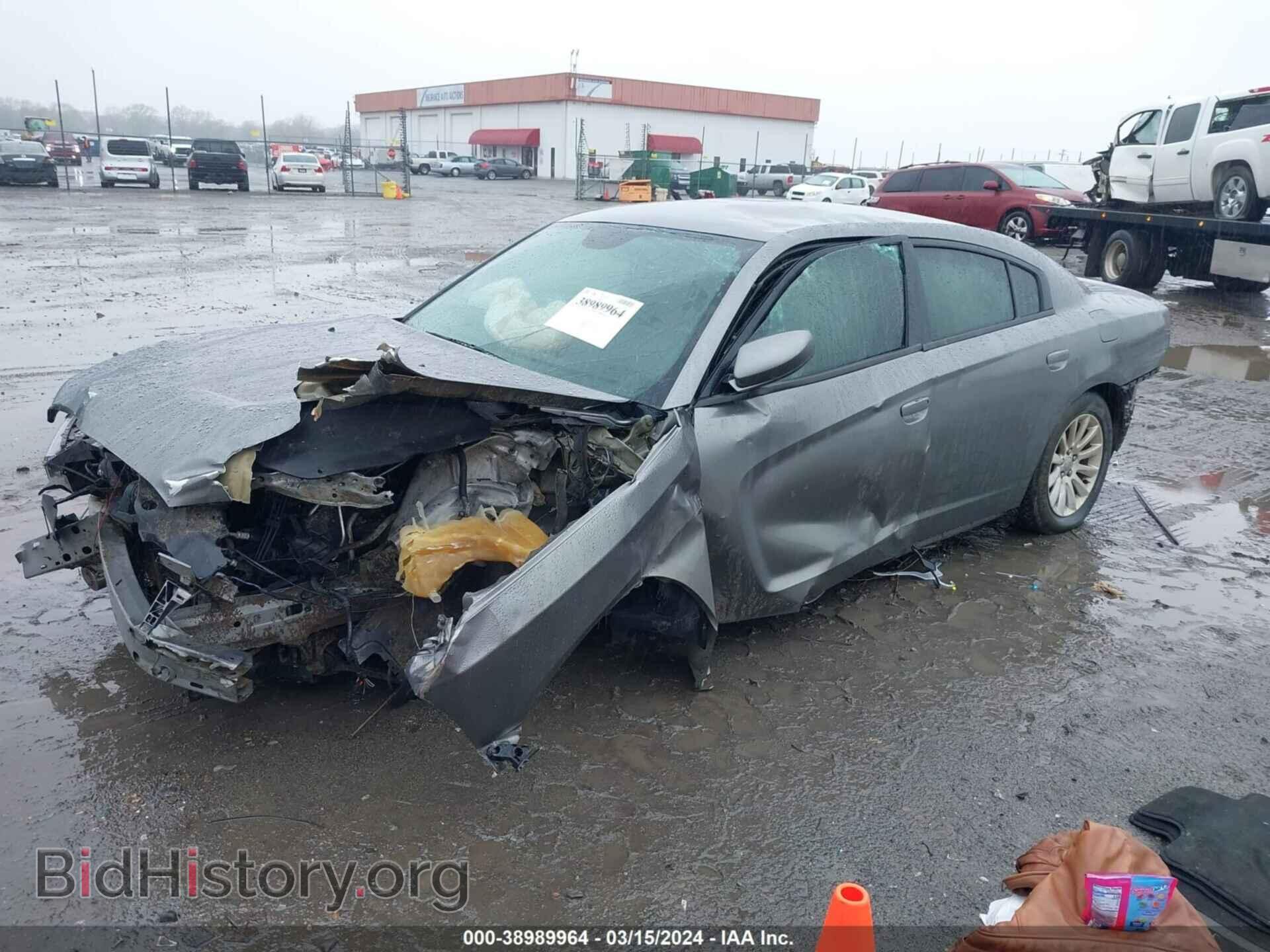2011 DODGE CHARGER - VIN: 2B3CL3CG2BH518674 - Фото 2