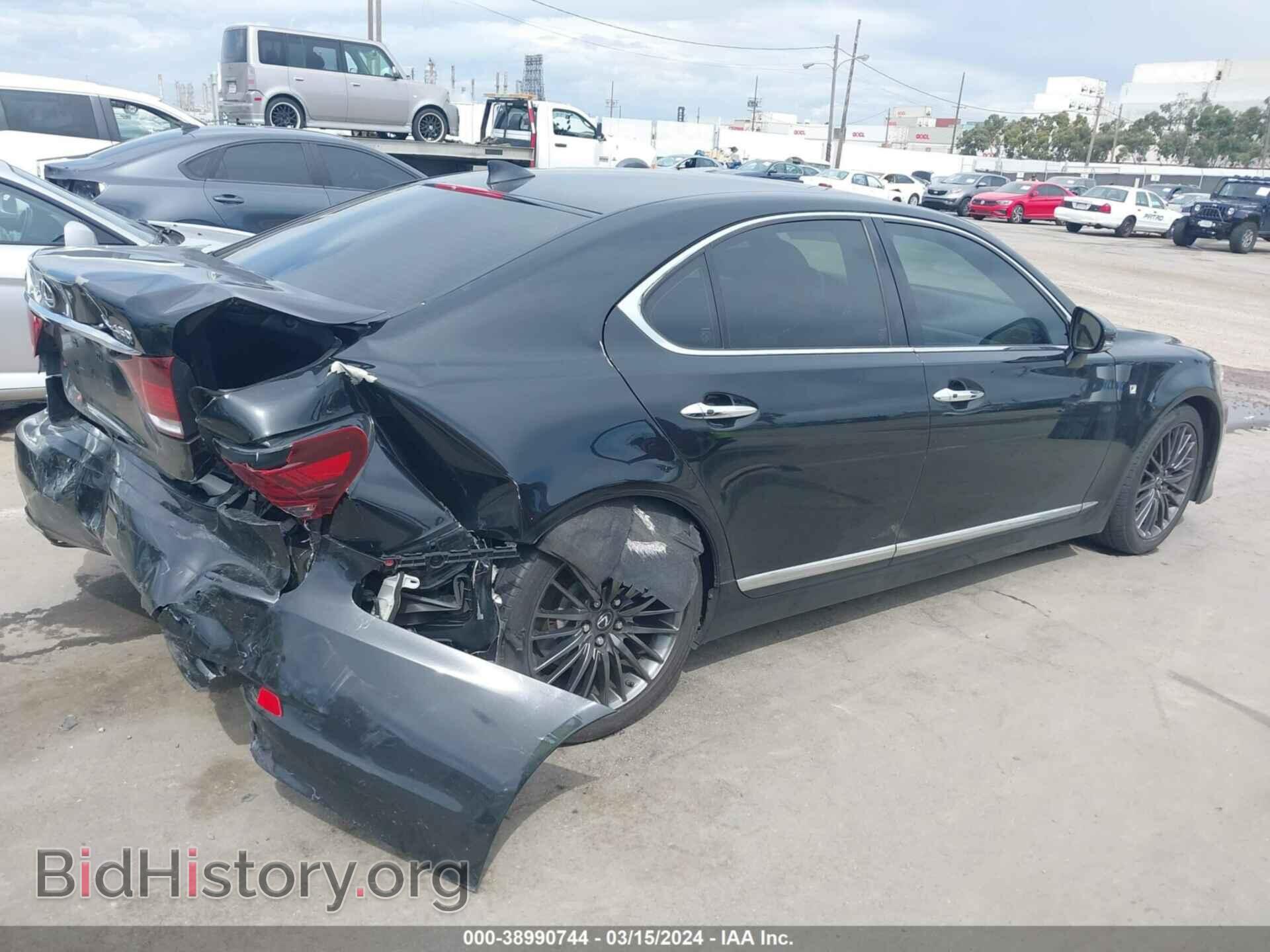 2017 LEXUS LS 460 - VIN: JTHBL5EF2H5146777 - Photo 4