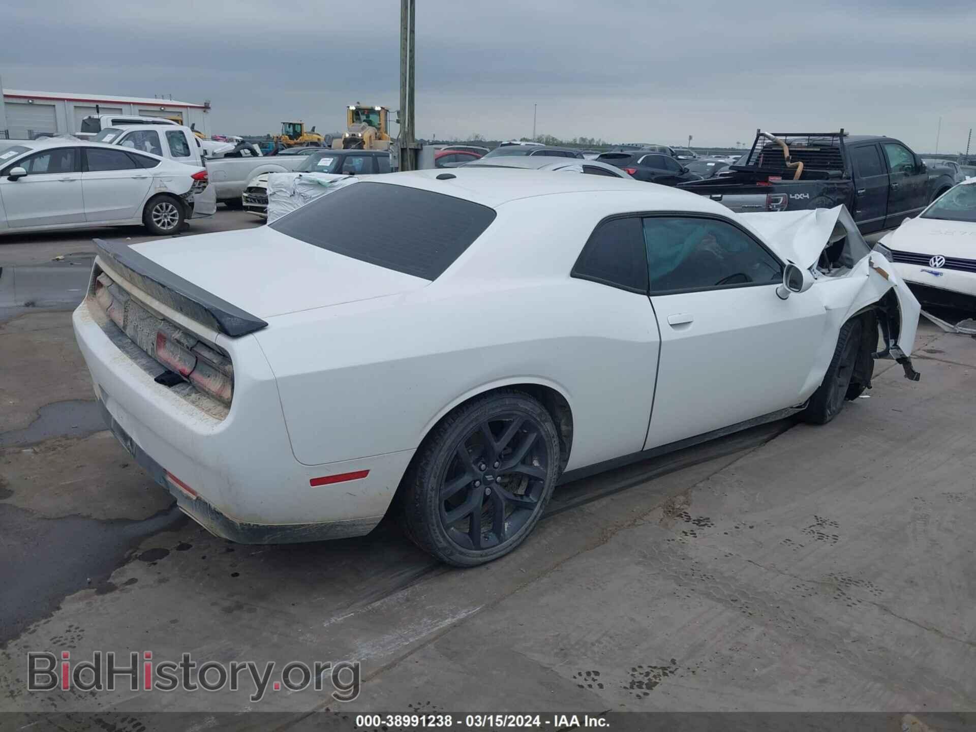 2019 DODGE CHALLENGER - VIN: 2C3CDZAGXKH611206 - Photo 4