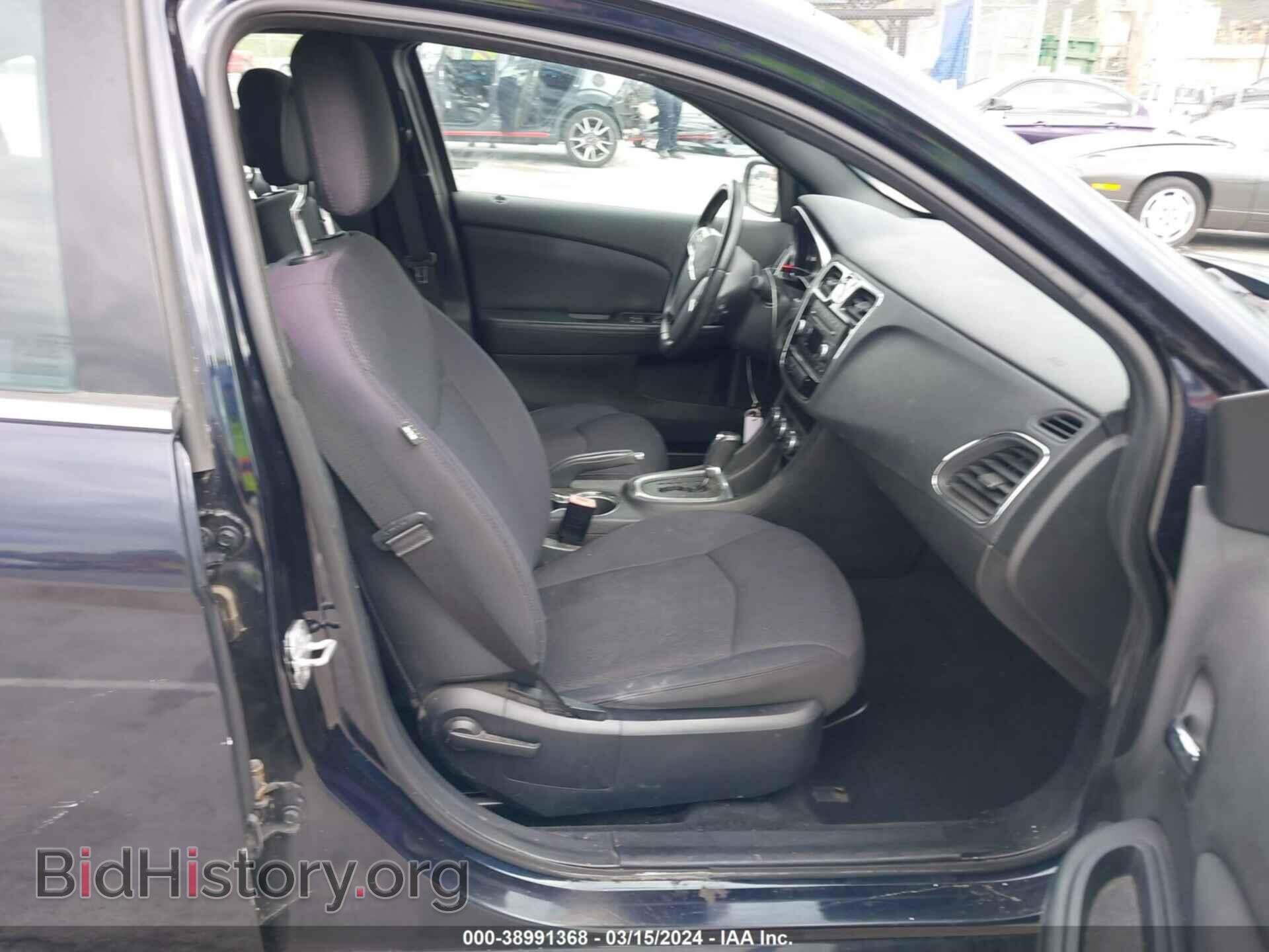 2012 CHRYSLER 200 - VIN: 1C3CCBBB5CN302958 - Фото 5