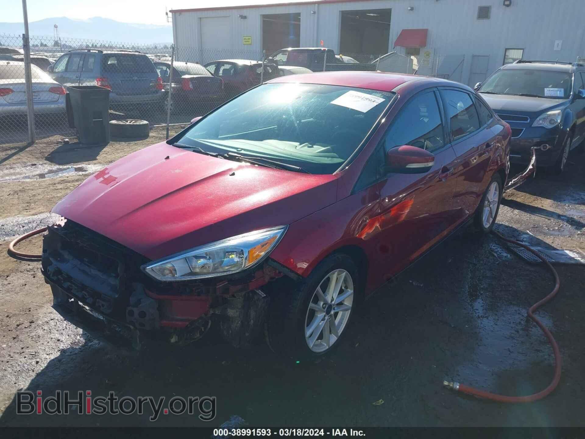 2016 FORD FOCUS - VIN: 1FADP3F22GL388211 - Photo 2