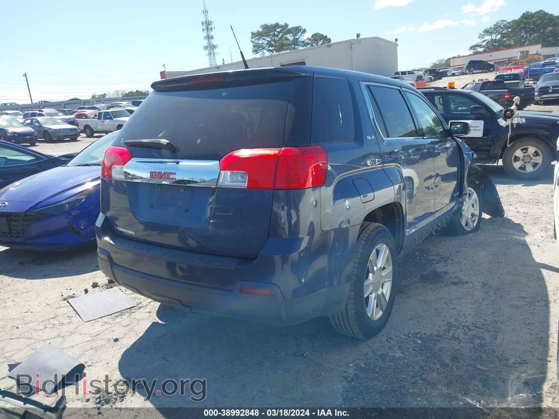 2011 GMC TERRAIN - VIN: 2CTALMEC9B6241897 - Photo 4