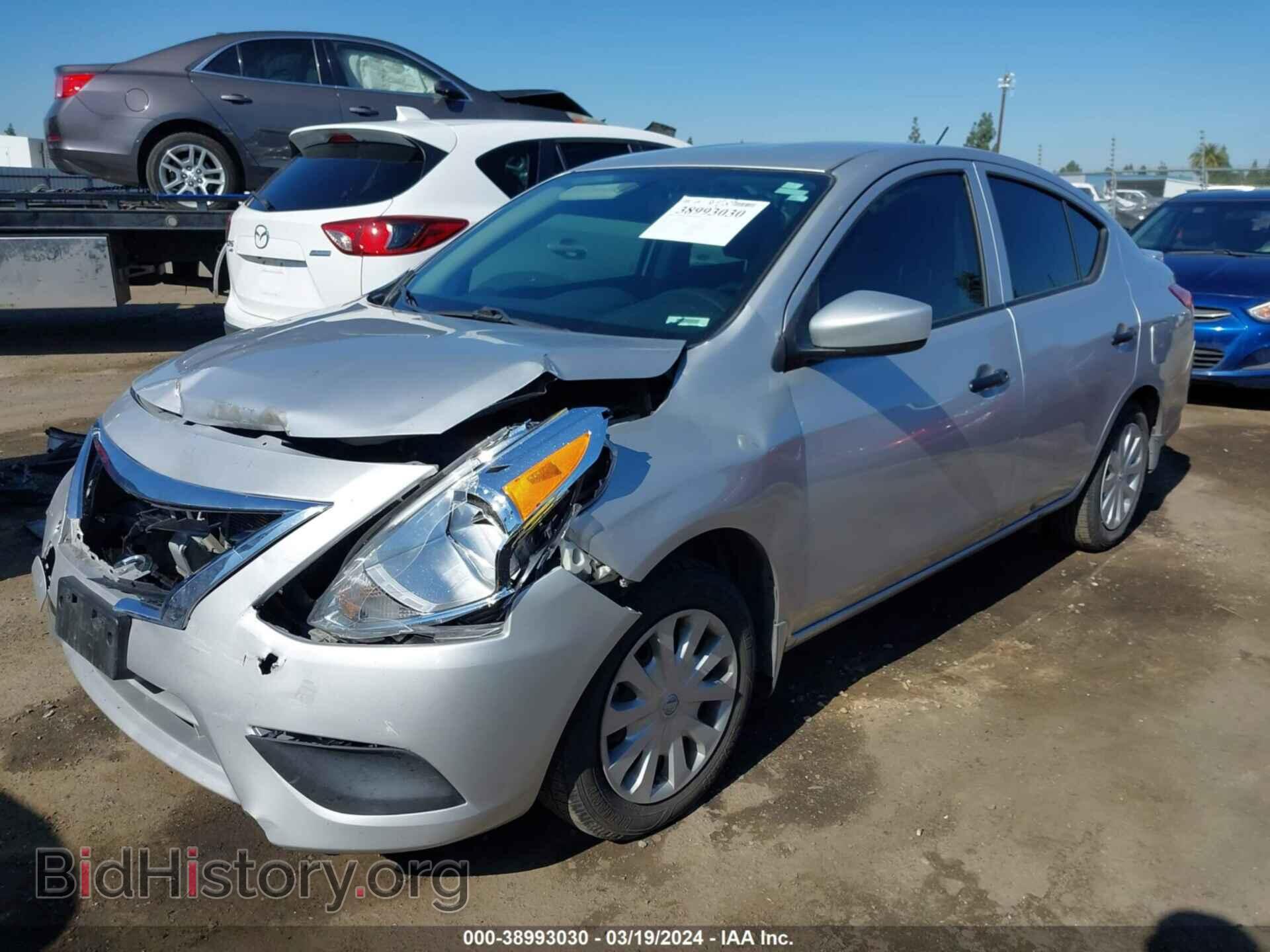 2018 NISSAN VERSA - VIN: 3N1CN7AP1JL839908 - Фото 2
