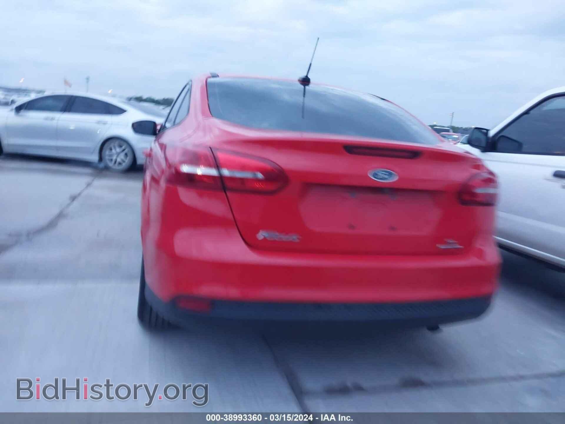 2016 FORD FOCUS - VIN: 1FADP3F2XGL360382 - Фото 3