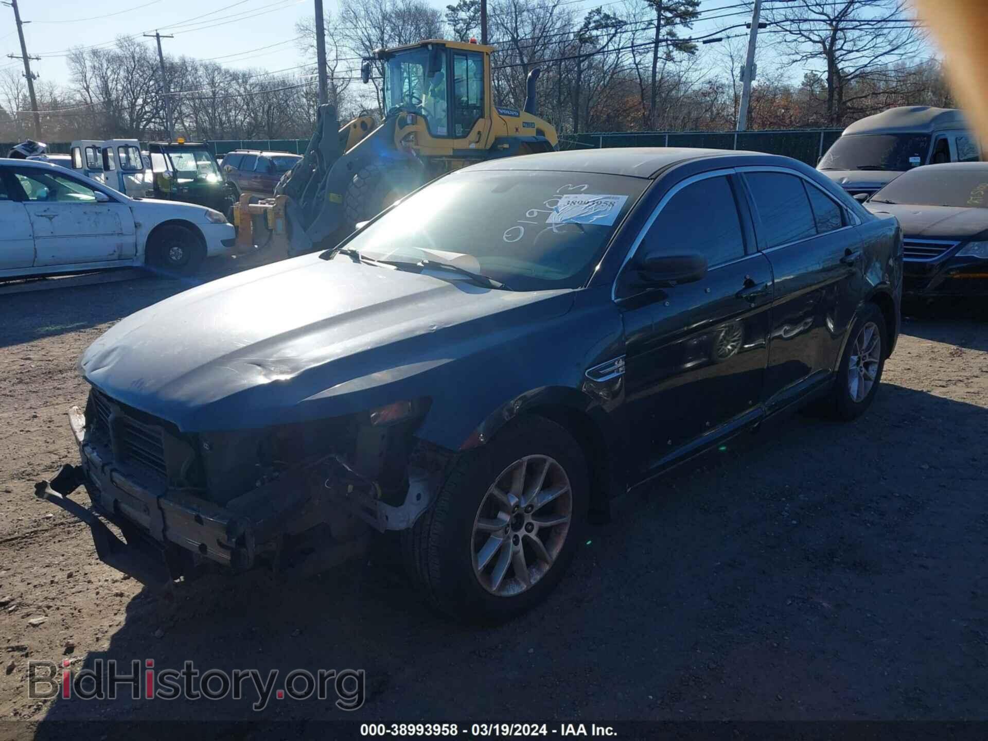 2013 FORD TAURUS - VIN: 1FAHP2D88DG191597 - Фото 2
