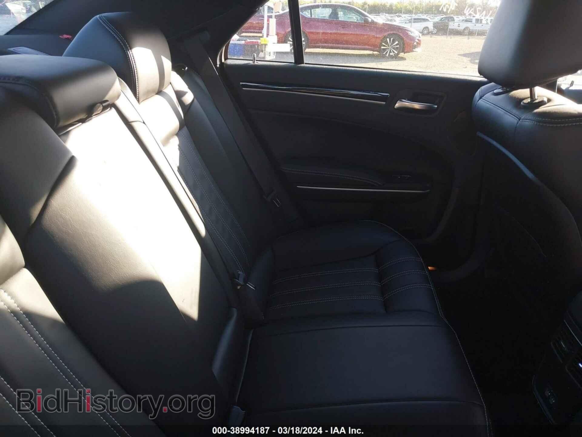 2023 CHRYSLER 300 - VIN: 2C3CCABG7PH620469 - Фото 8