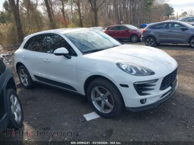 2017 Porsche MACAN, white — VIN WP1AA2A5XHLB09033, IAAI